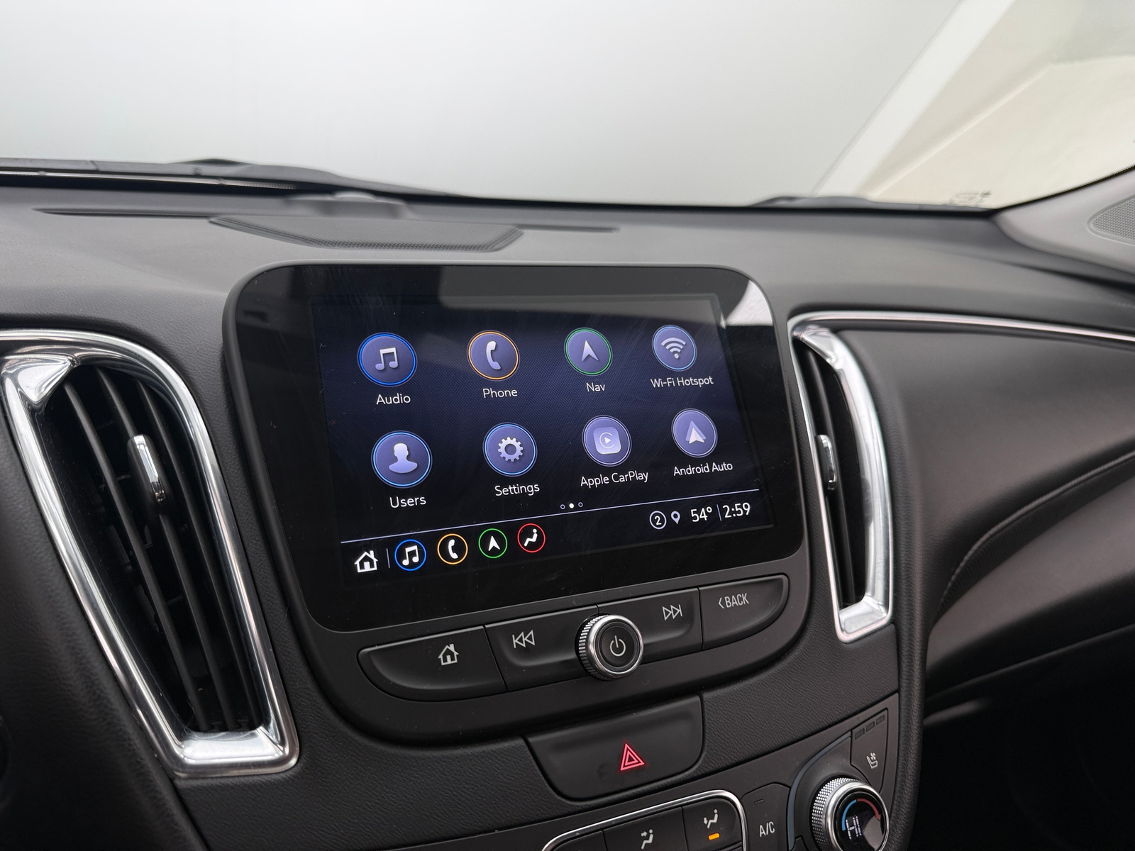 Thumbnail: 2021 Chevrolet Malibu - 3