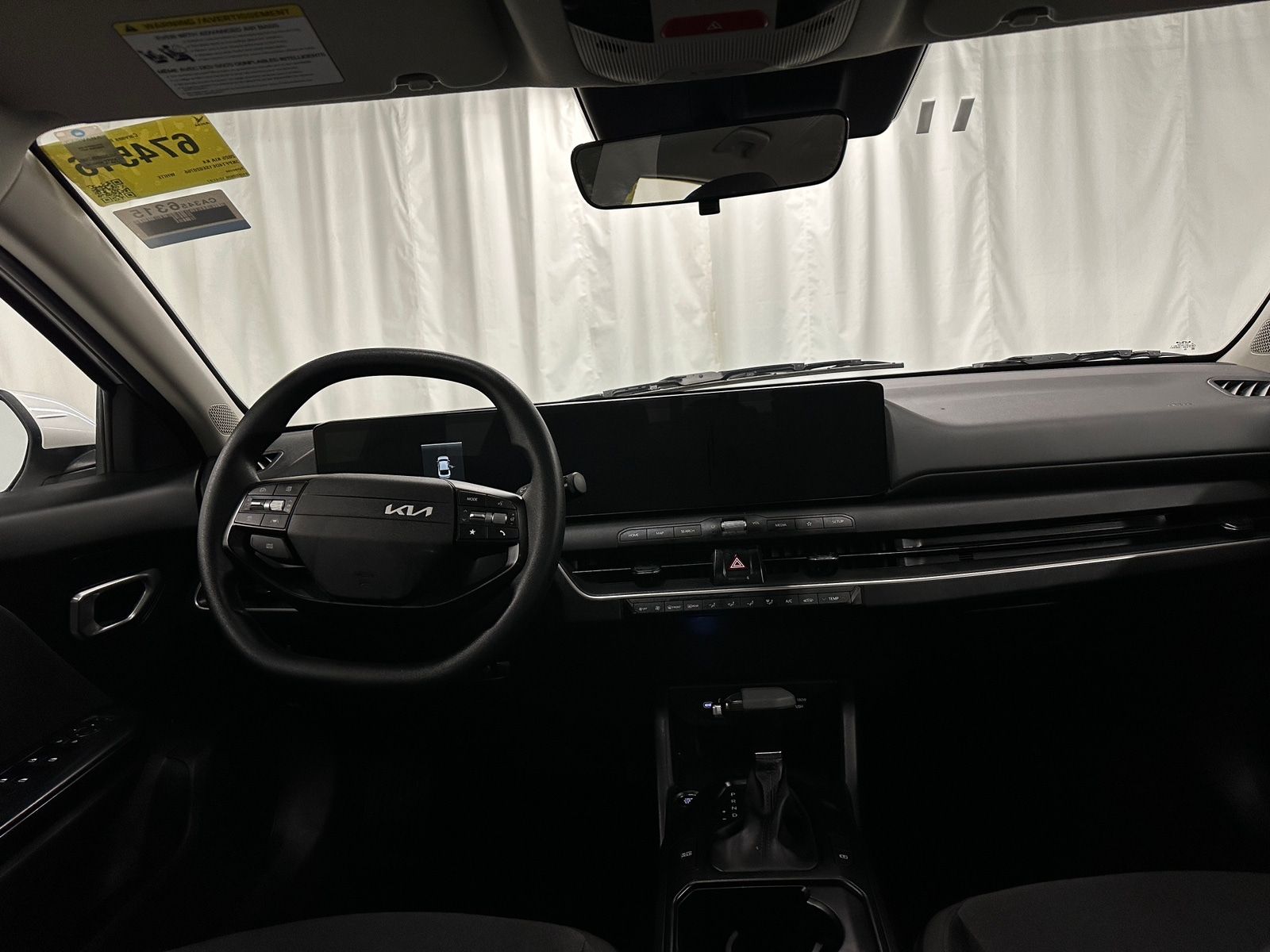 Thumbnail: 2025 Kia K4 - 3