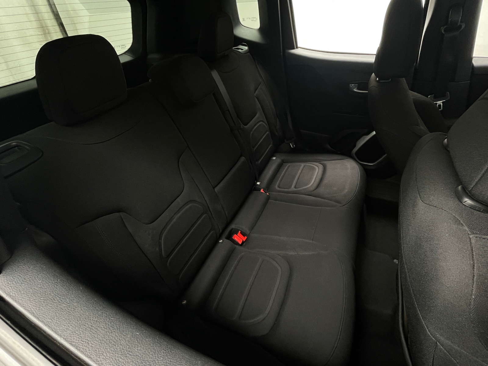 Thumbnail: 2018 Jeep Renegade - 6