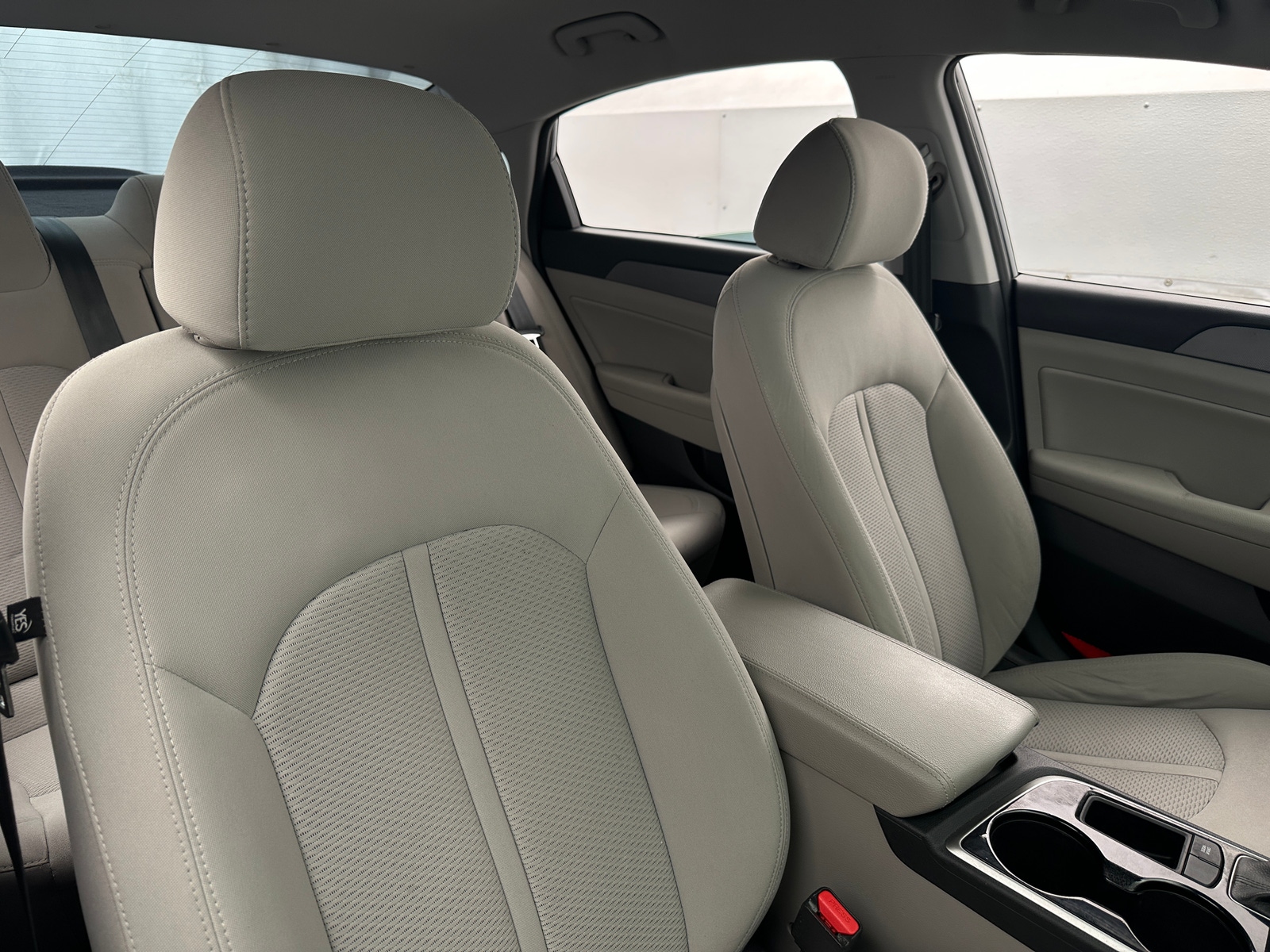 Thumbnail: 2018 Hyundai Sonata - 2