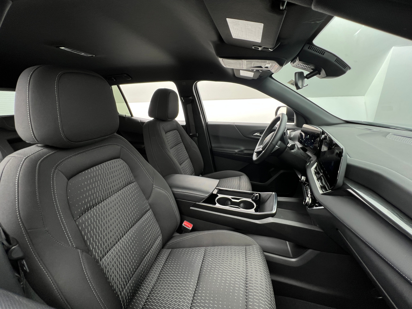 Thumbnail: 2025 Chevrolet Equinox - 2