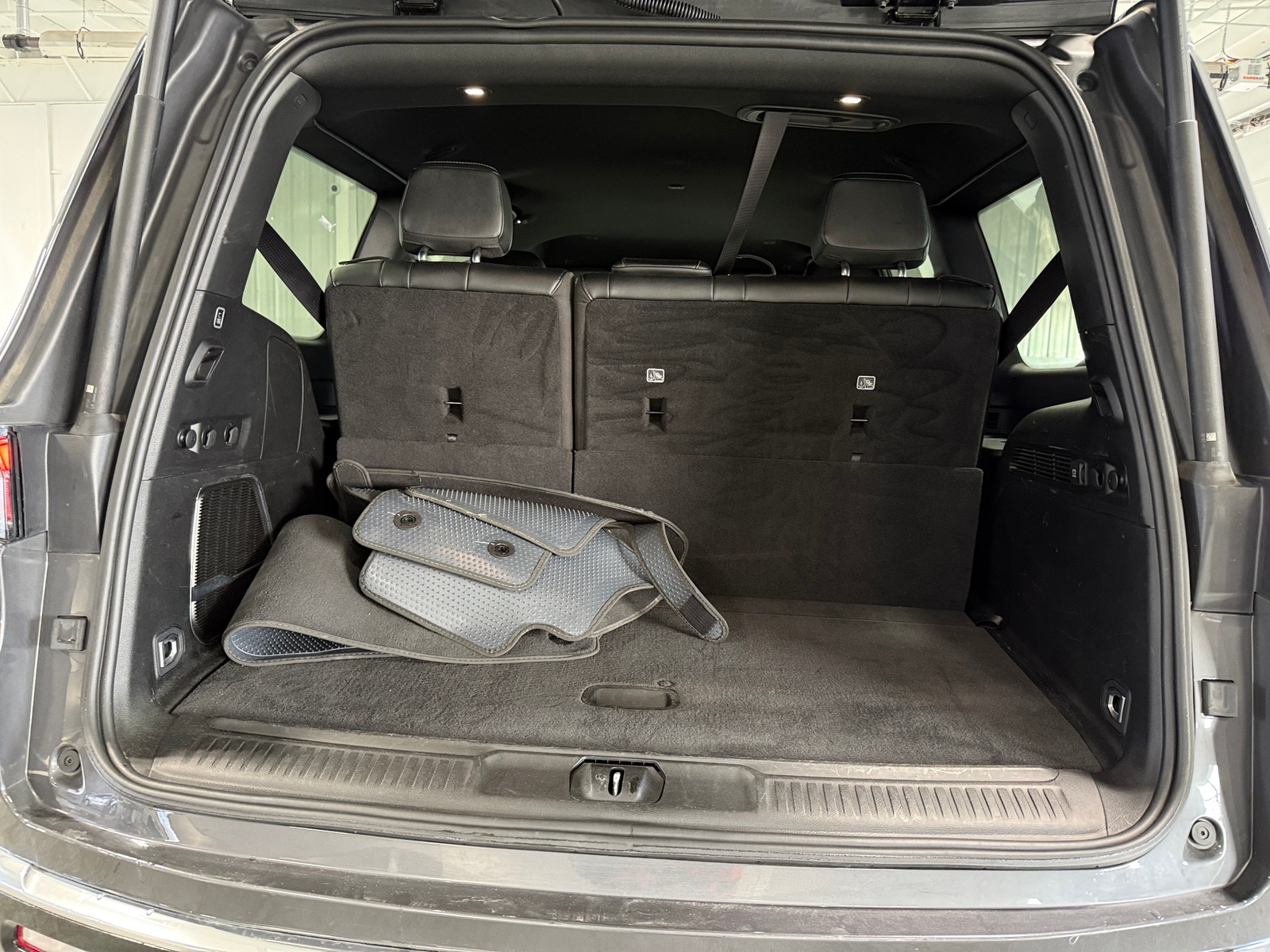 Thumbnail: 2024 Jeep Wagoneer - 6