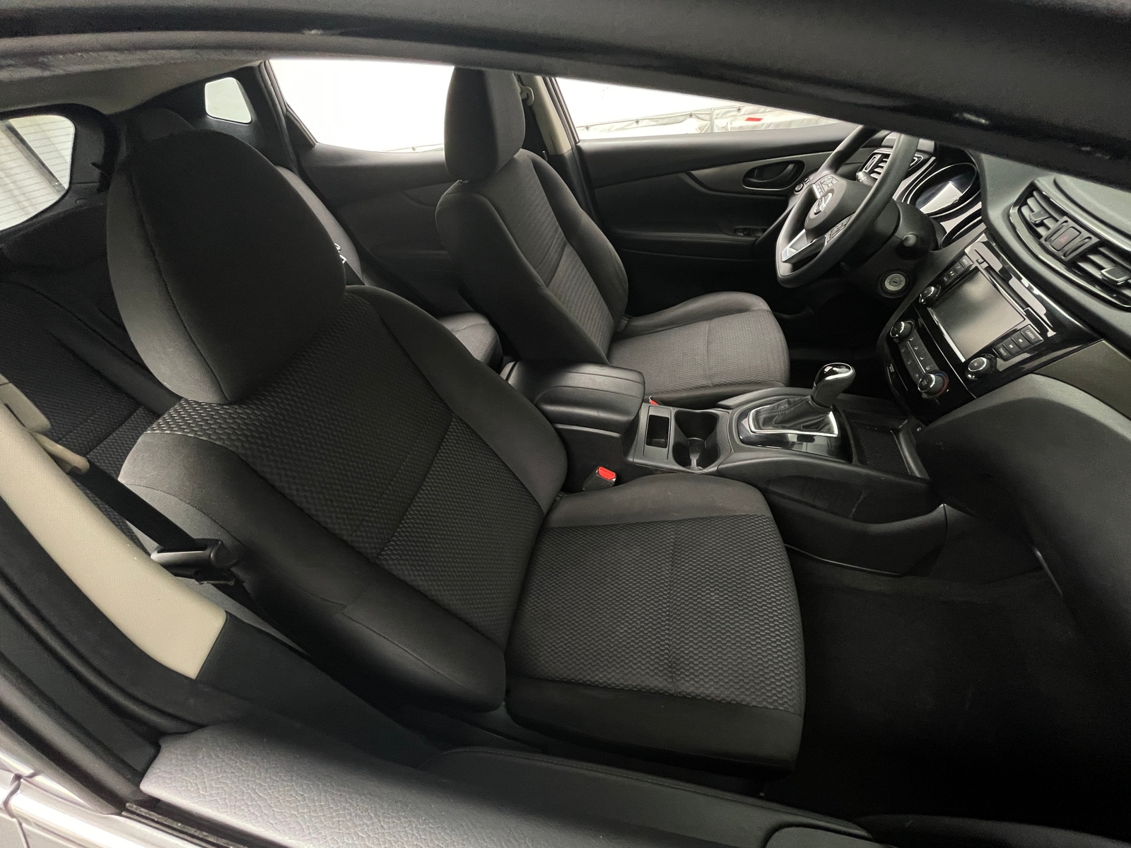 Thumbnail: 2019 Nissan Rogue Sport - 2