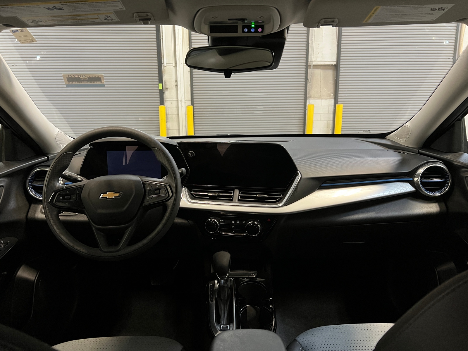 Thumbnail: 2025 Chevrolet Trax - 3