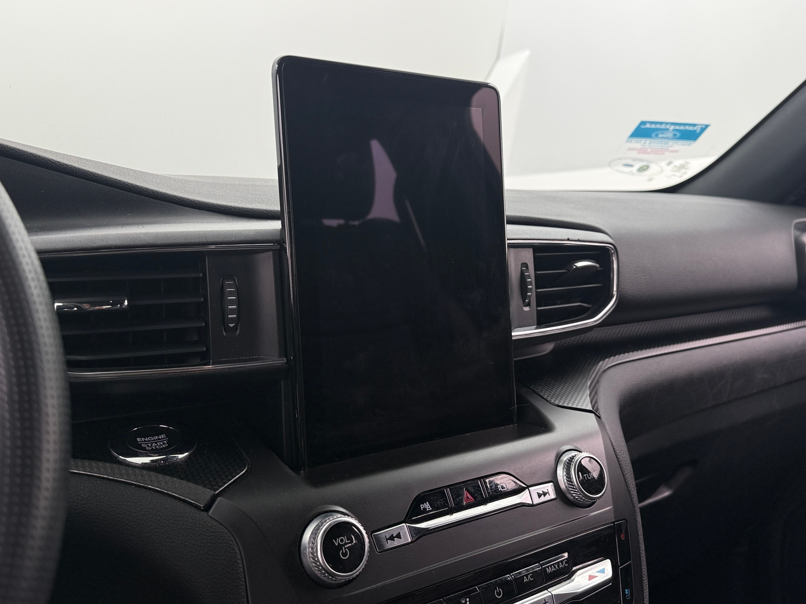 Thumbnail: 2020 Ford Explorer - 3