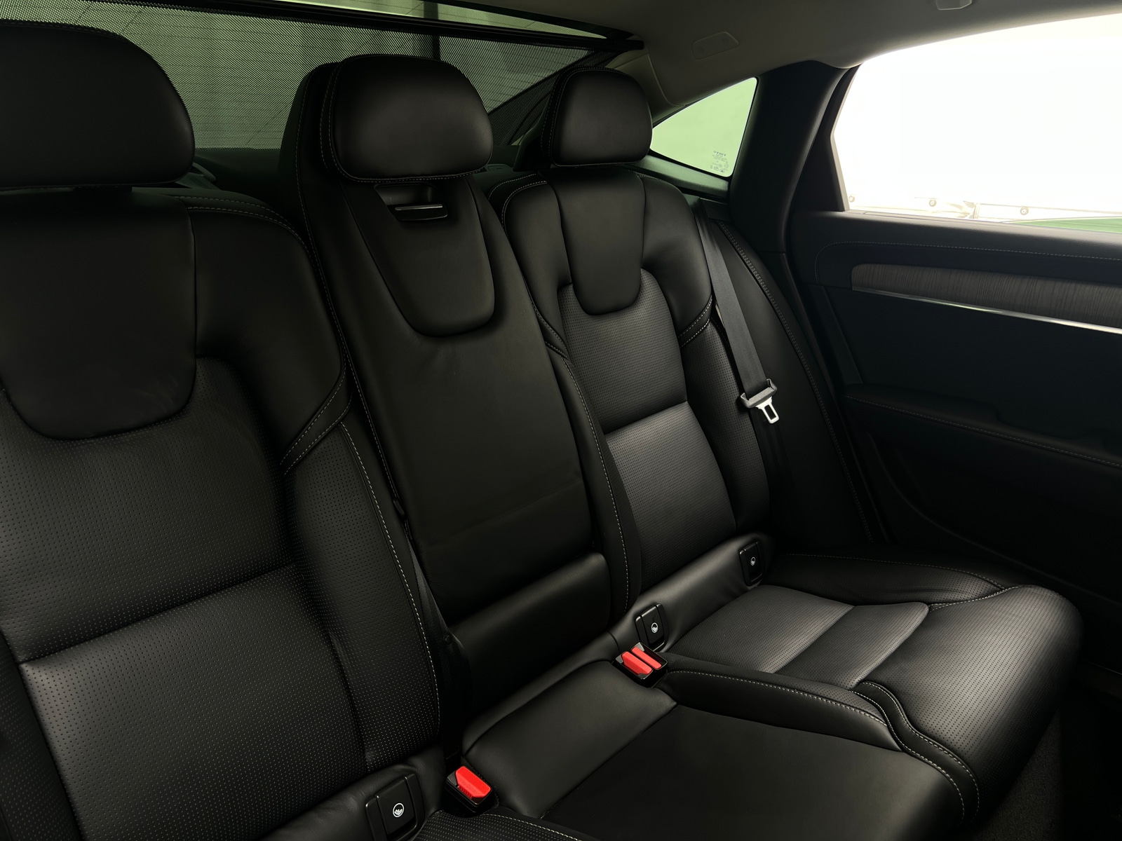 Thumbnail: 2024 Volvo S90 - 5