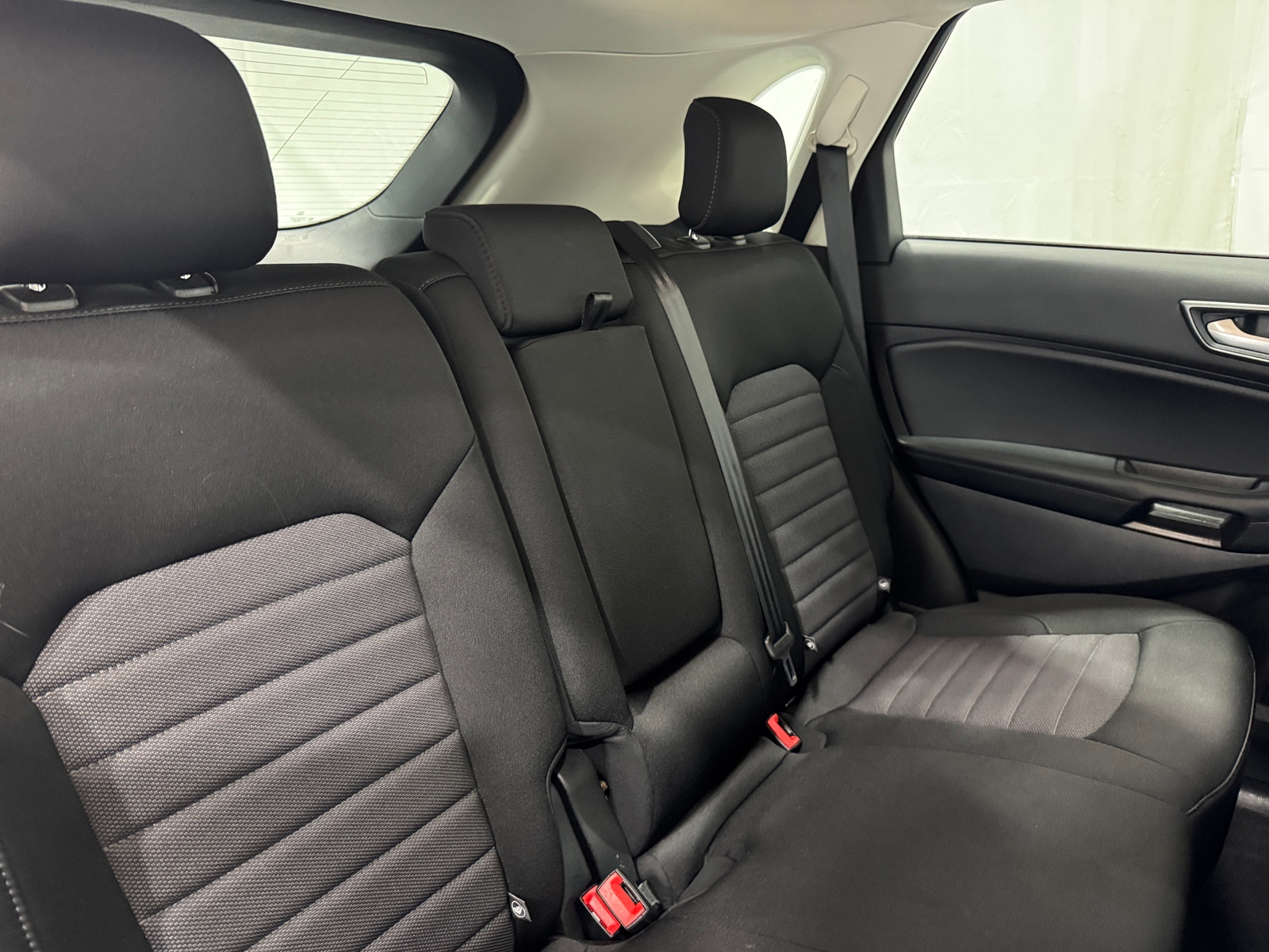 Thumbnail: 2021 Ford Edge - 6