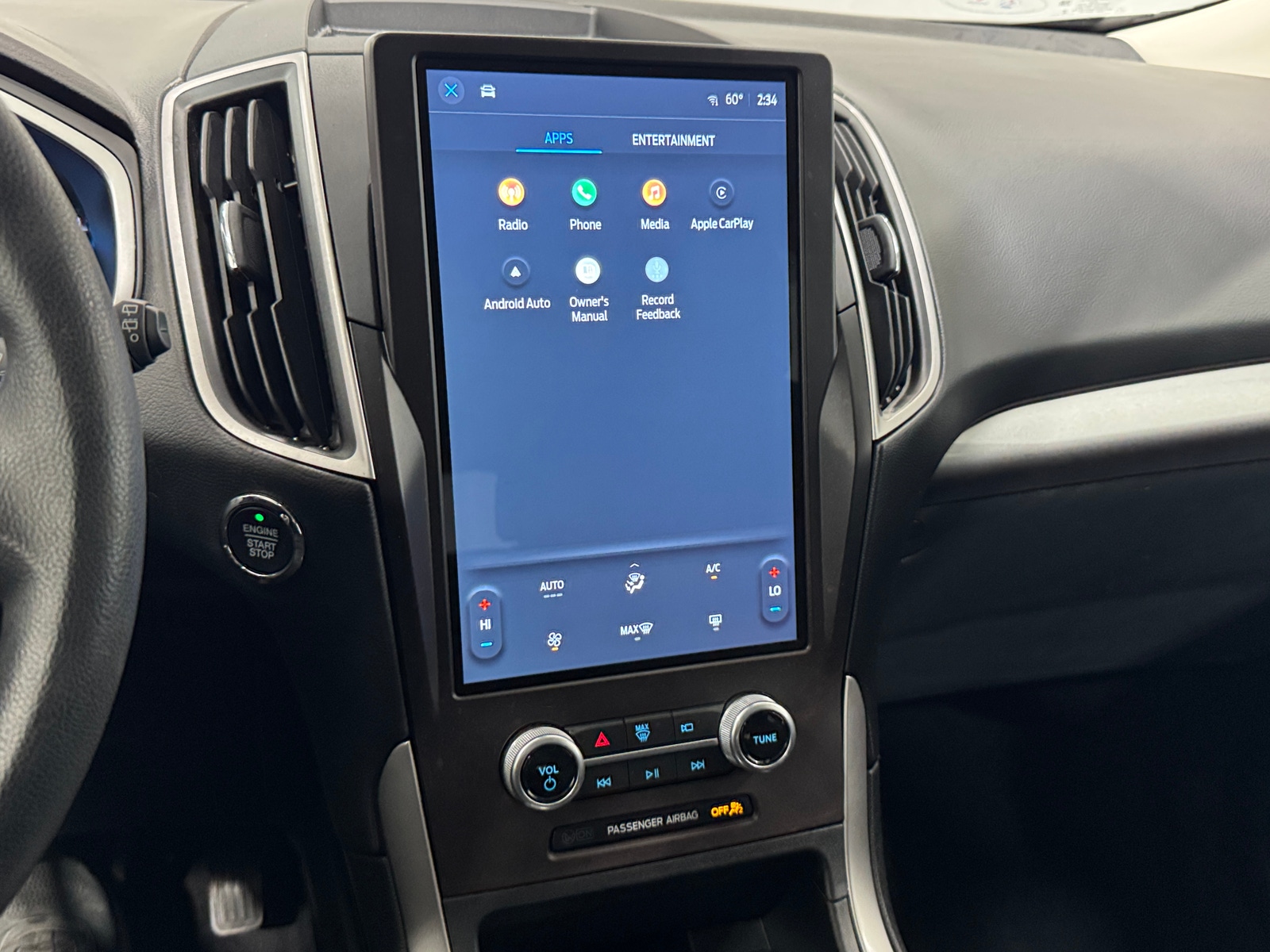 Thumbnail: 2021 Ford Edge - 4