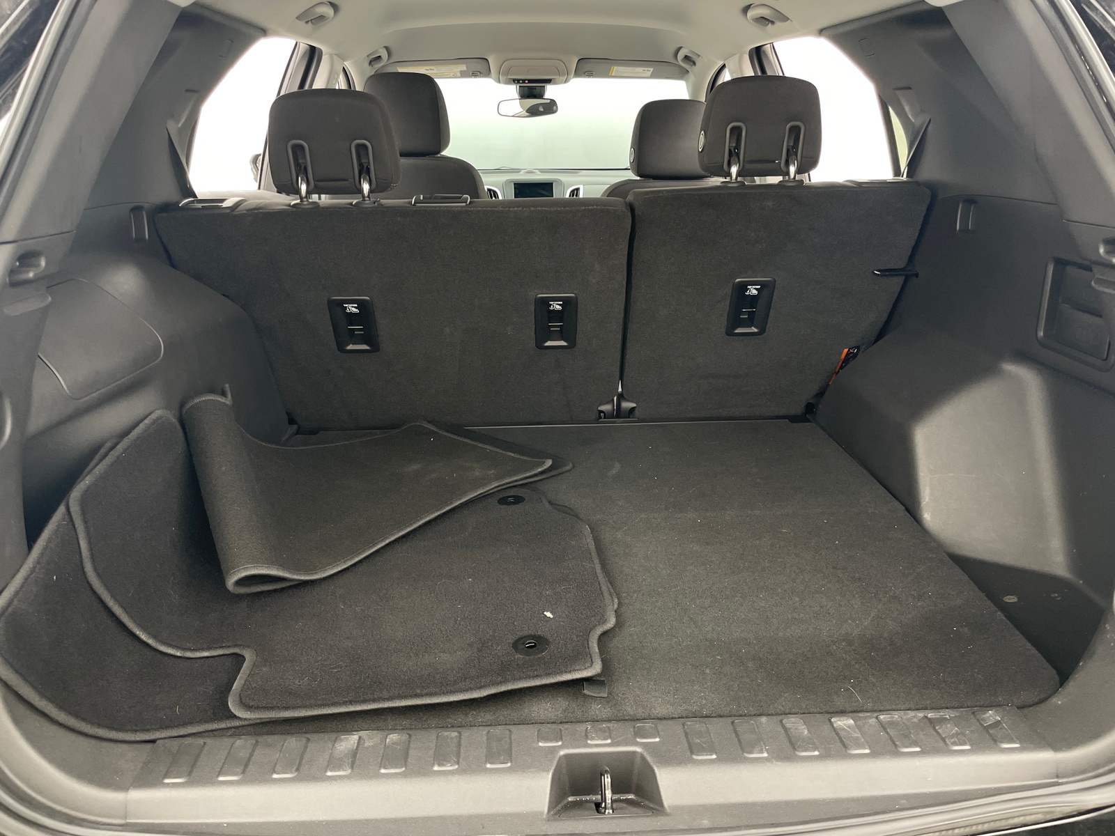 Thumbnail: 2019 Chevrolet Equinox - 7