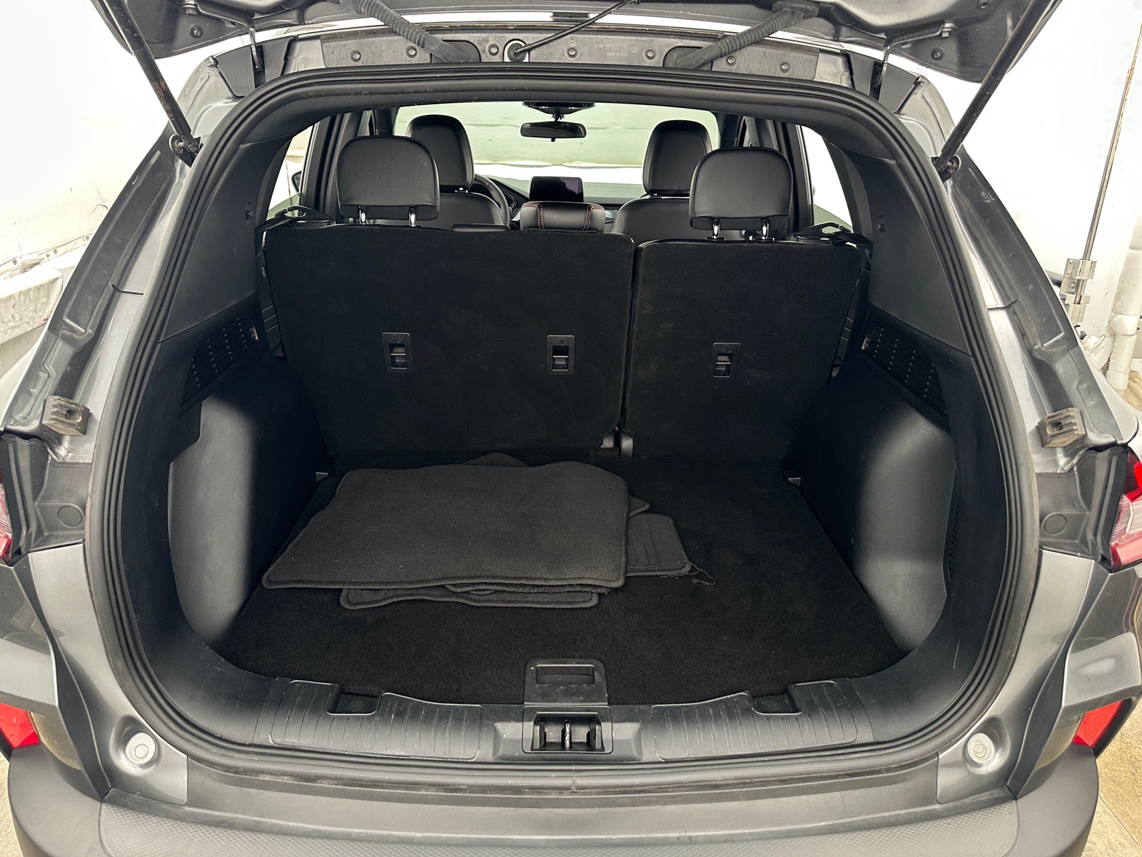 Thumbnail: 2025 Ford Escape - 7