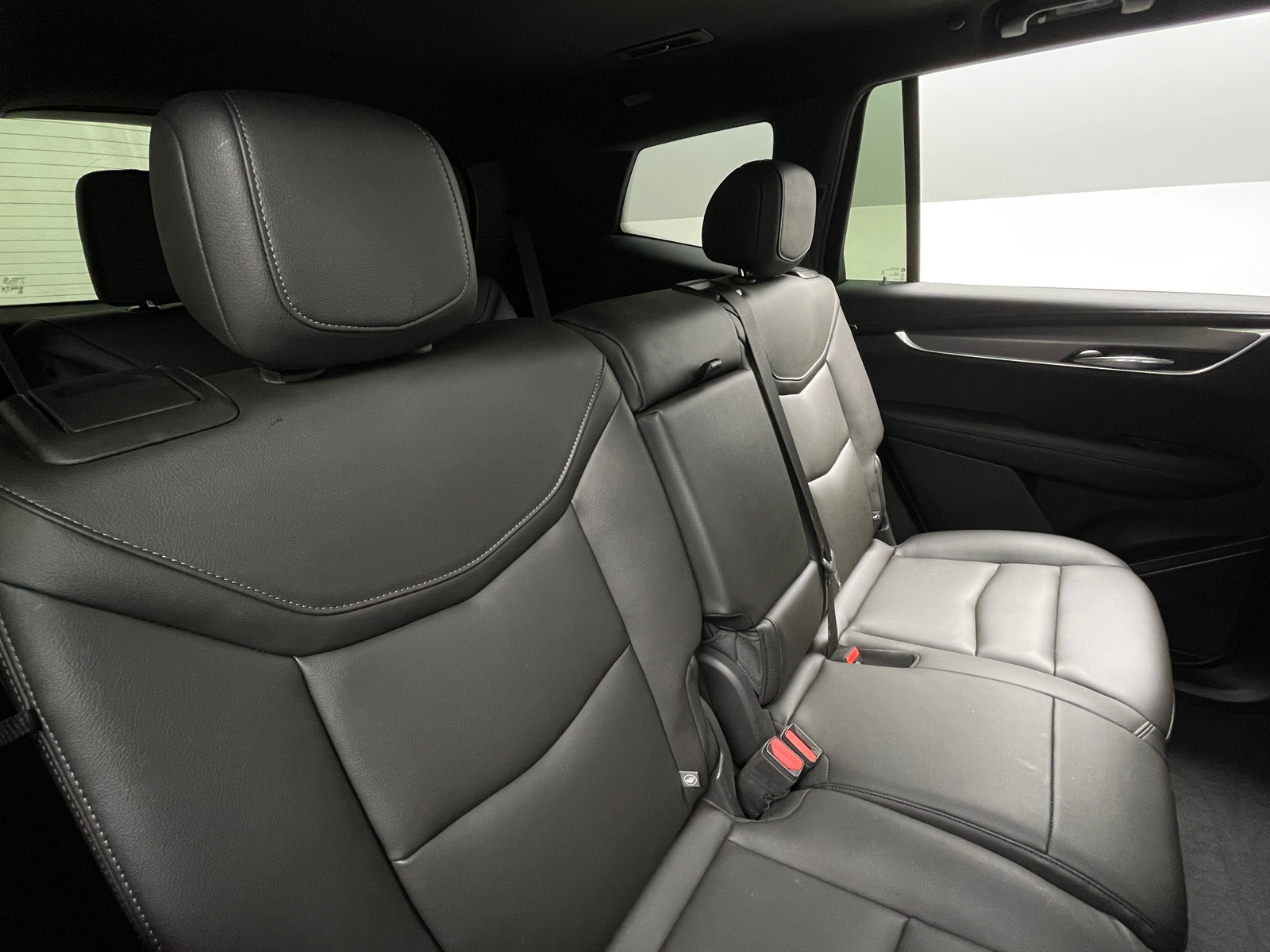 Thumbnail: 2024 Cadillac XT6 - 5