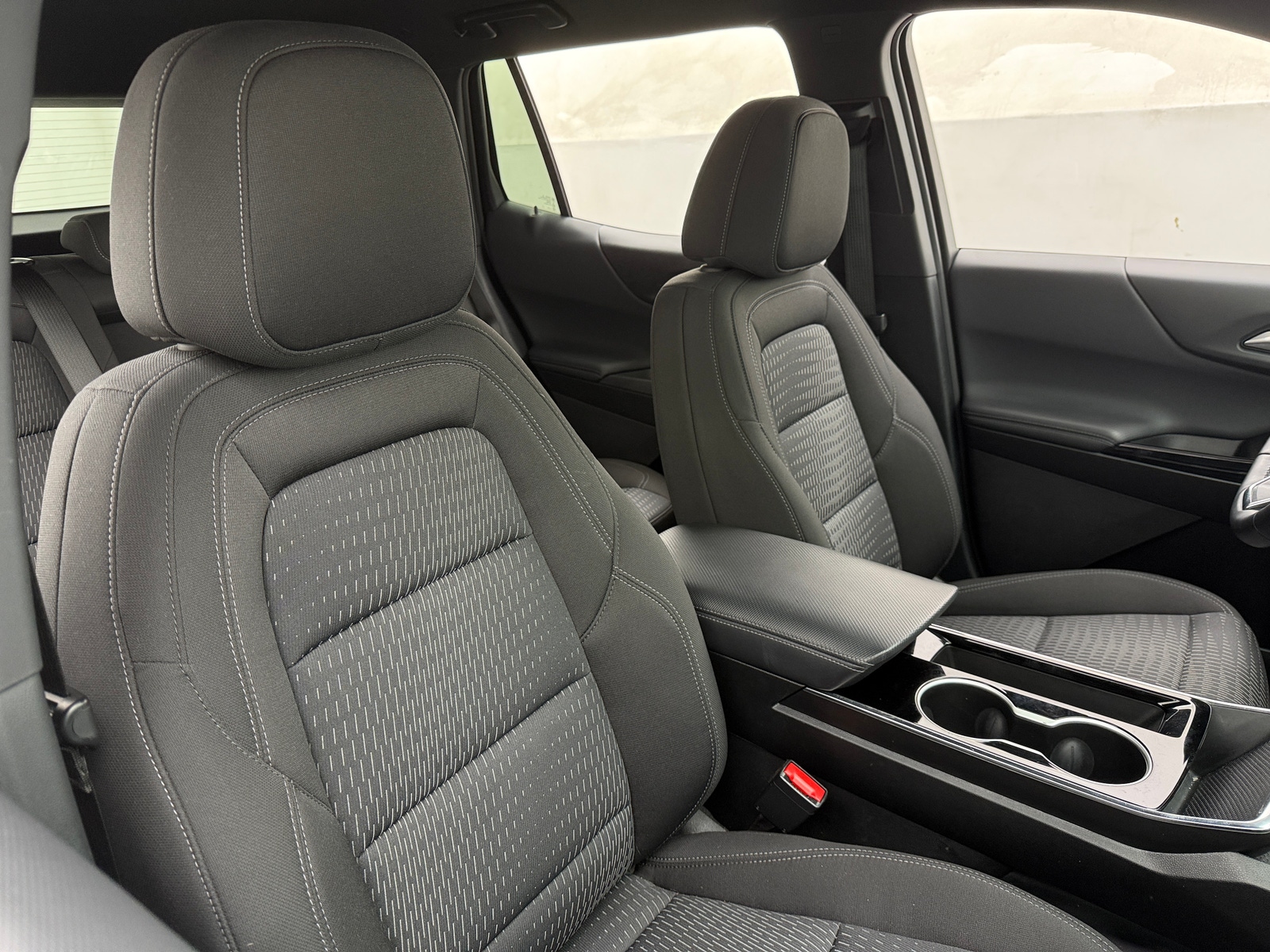 Thumbnail: 2025 Chevrolet Equinox - 2