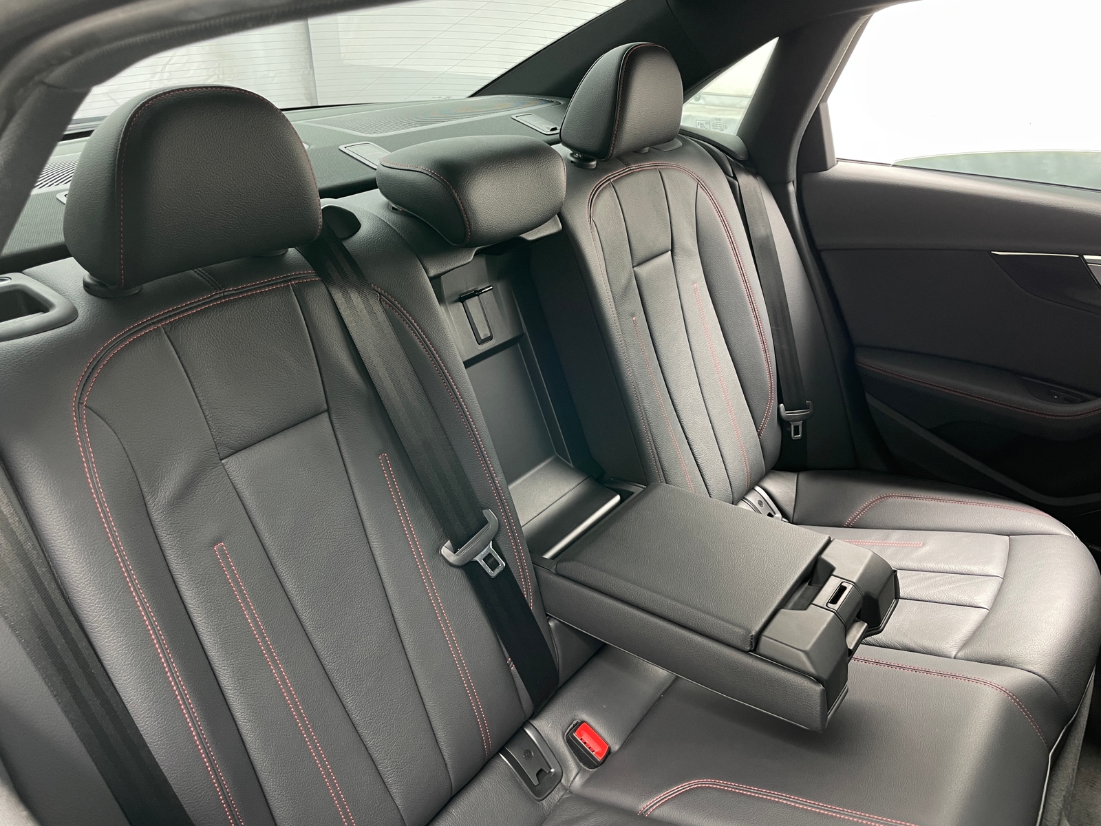 Thumbnail: 2018 Audi A4 - 5