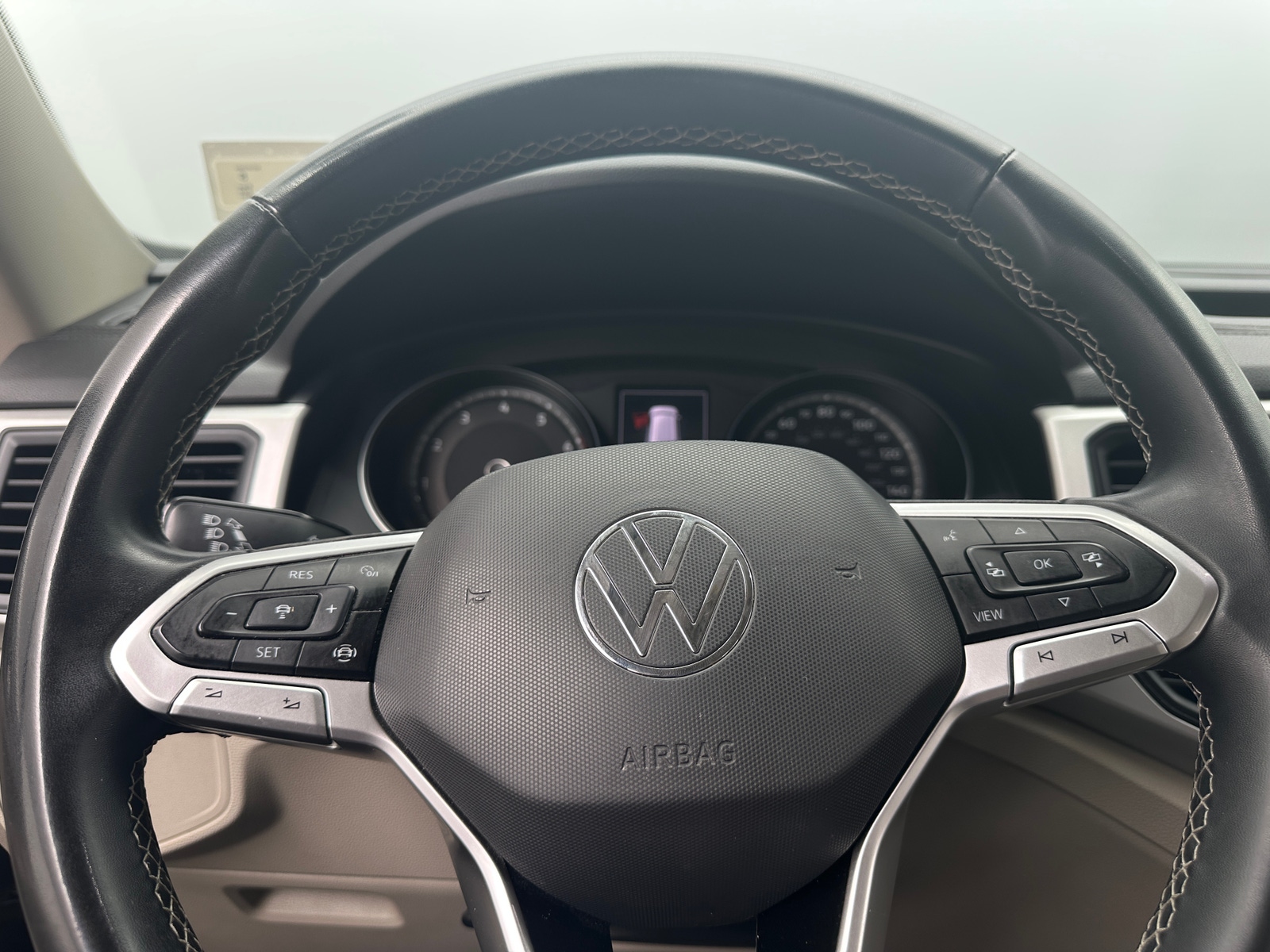 Thumbnail: 2021 Volkswagen Atlas - 4