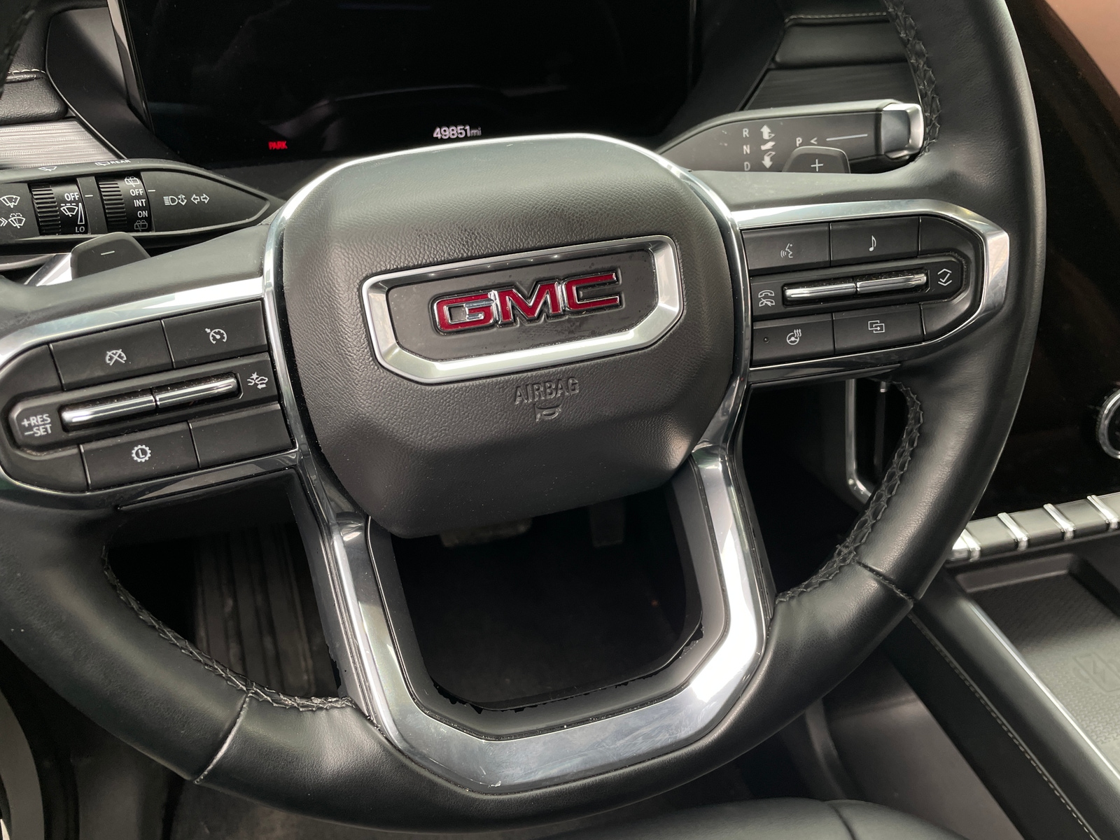 Thumbnail: 2024 GMC Acadia - 4