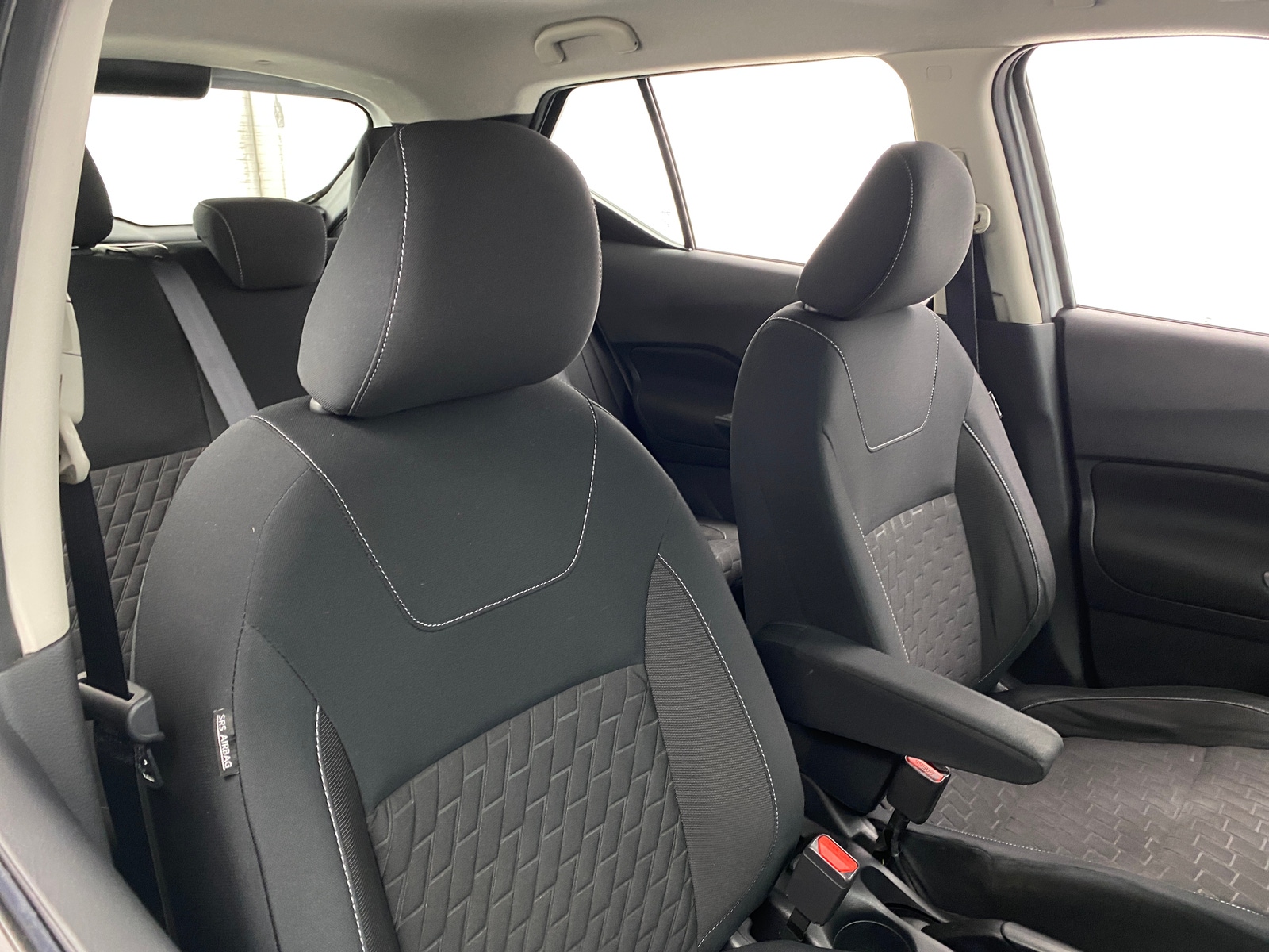 Thumbnail: 2022 Nissan Kicks - 2