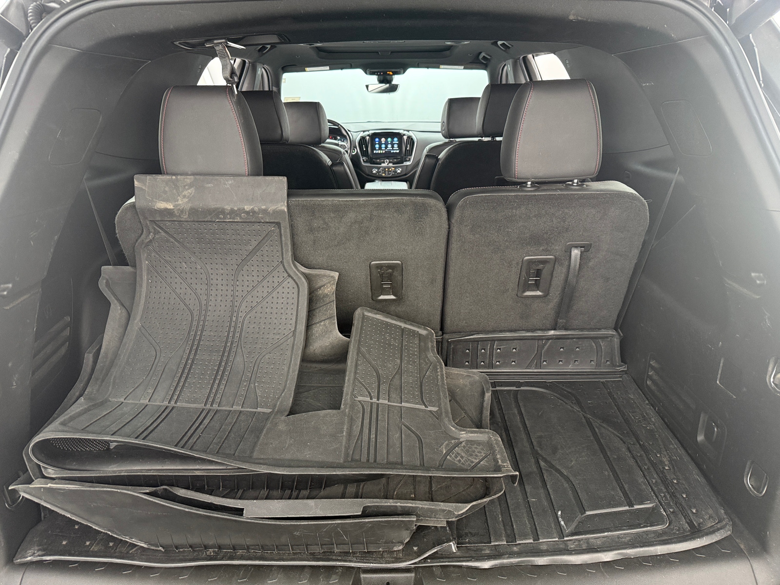 Thumbnail: 2022 Chevrolet Traverse - 6