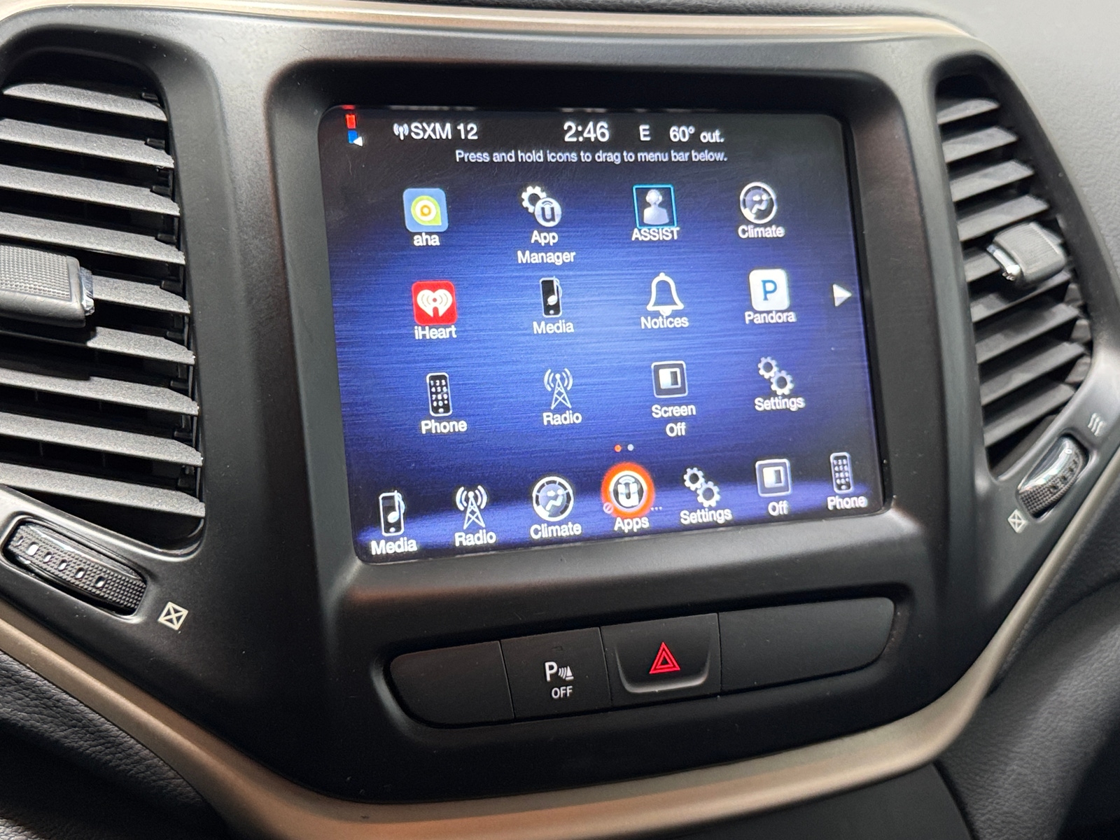 Thumbnail: 2017 Jeep Cherokee - 4