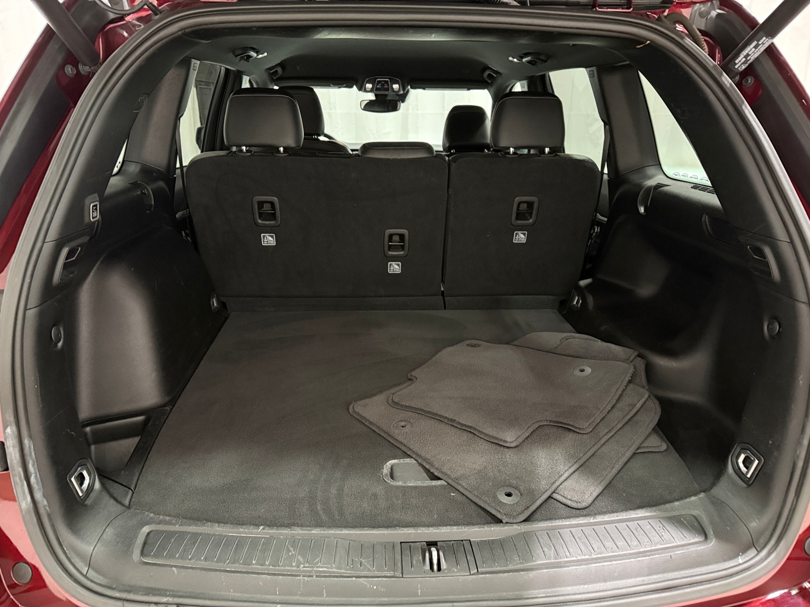 Thumbnail: 2024 Jeep Grand Cherokee - 6