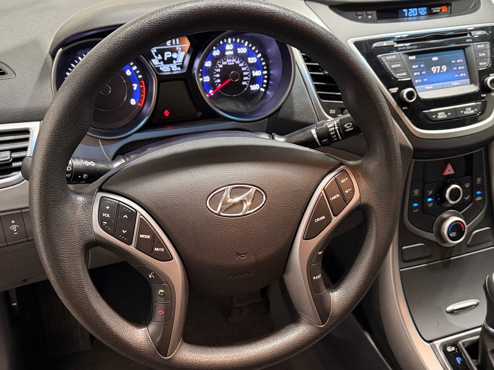 Thumbnail: 2016 Hyundai Elantra - 5