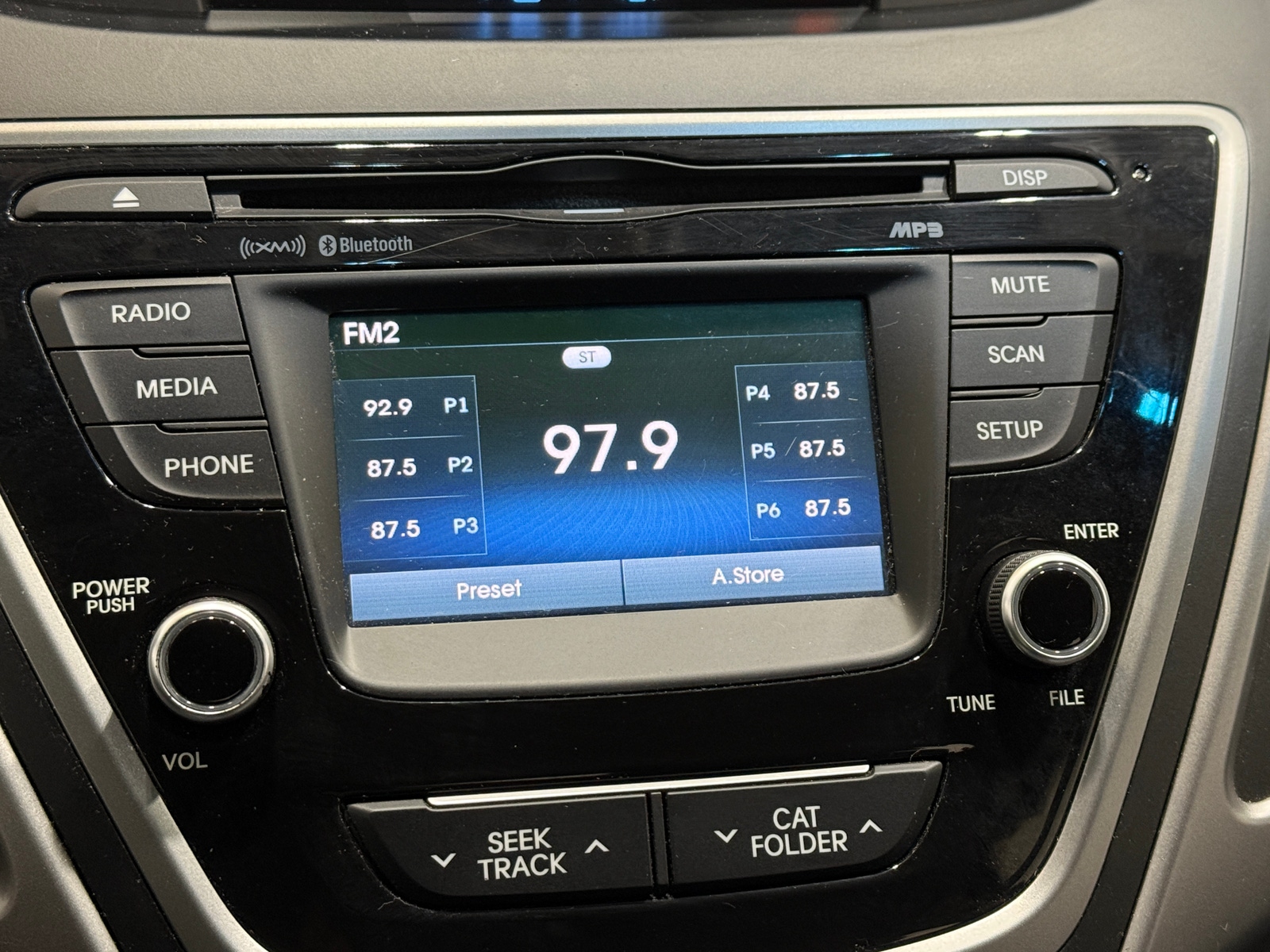 Thumbnail: 2016 Hyundai Elantra - 4