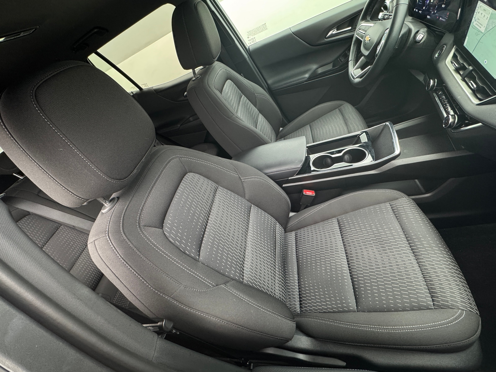 Thumbnail: 2025 Chevrolet Equinox - 2