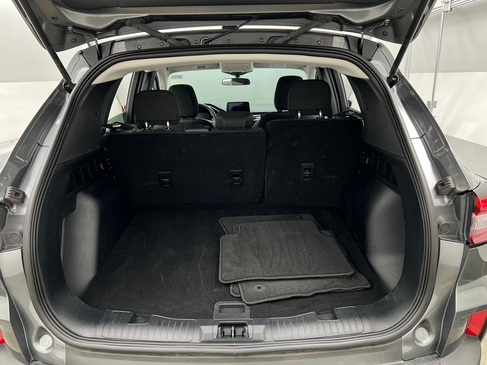 Thumbnail: 2025 Ford Escape - 7