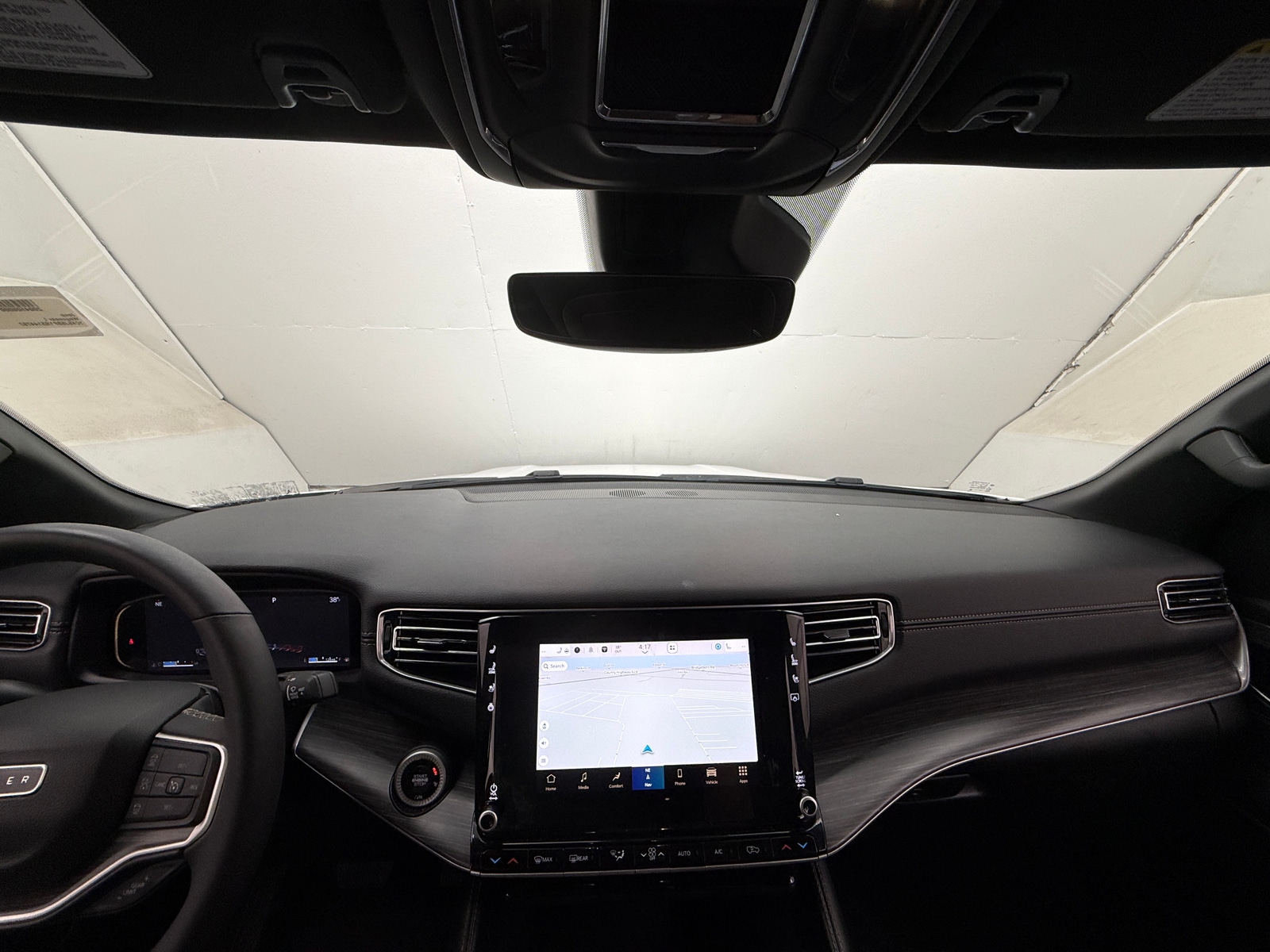 Thumbnail: 2024 Jeep Wagoneer - 2