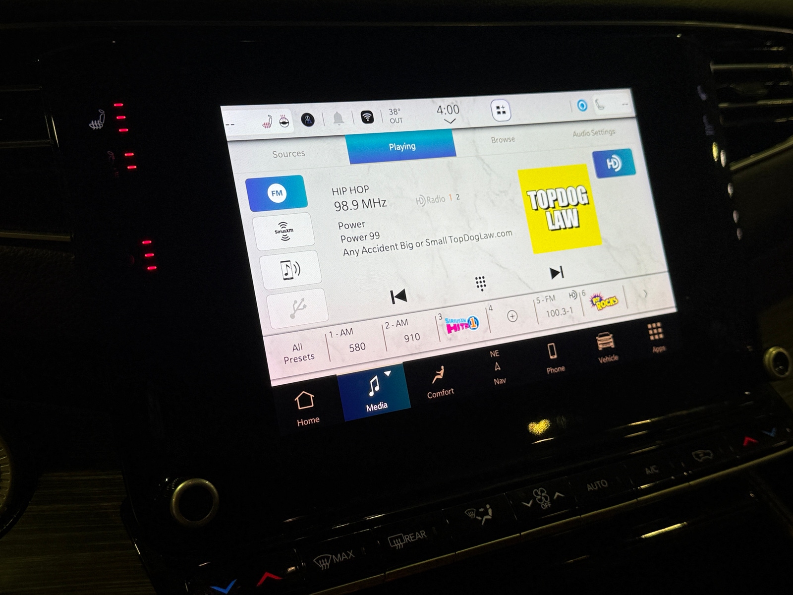 Thumbnail: 2024 Jeep Wagoneer - 3