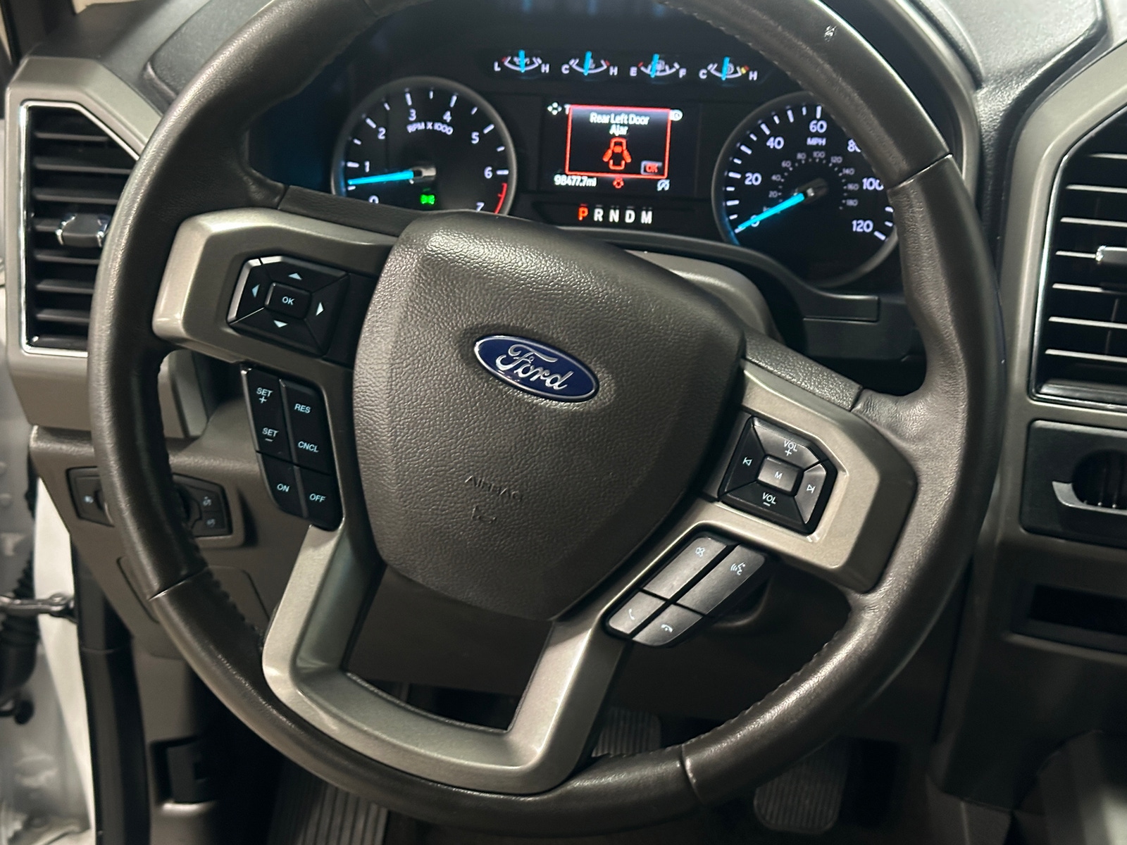 Thumbnail: 2021 Ford Expedition - 4