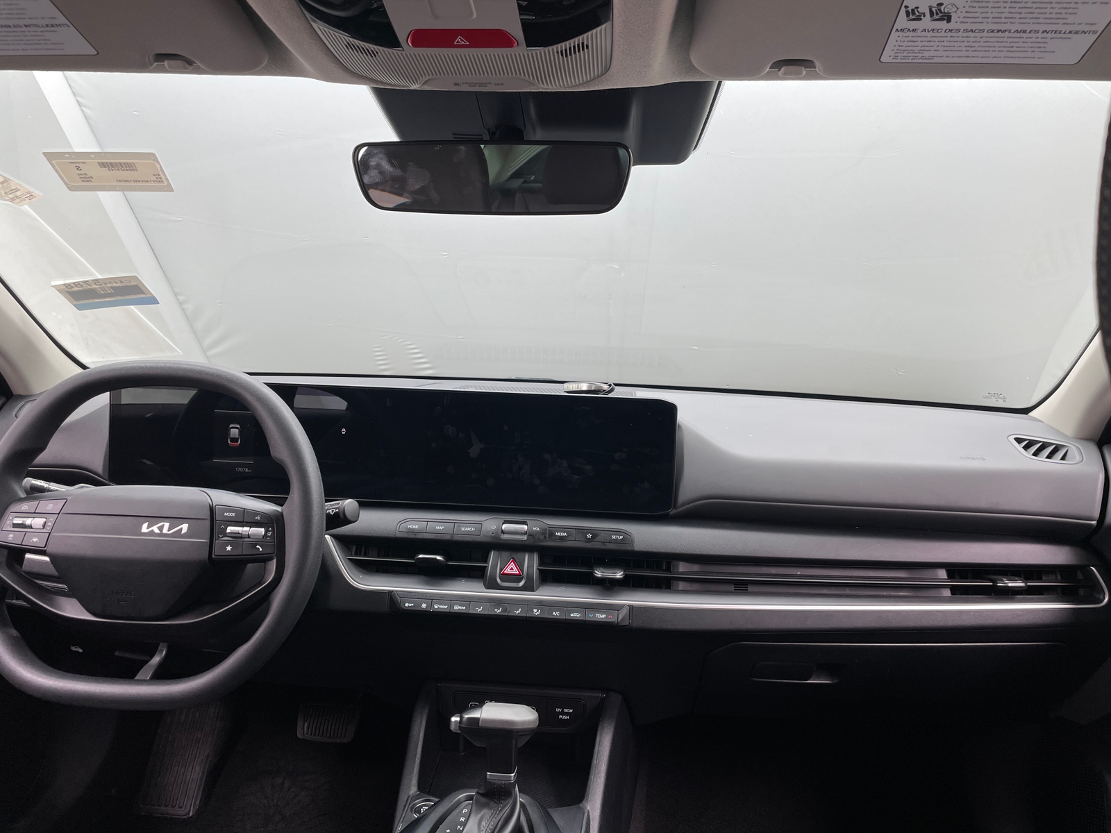 Thumbnail: 2025 Kia K4 - 3