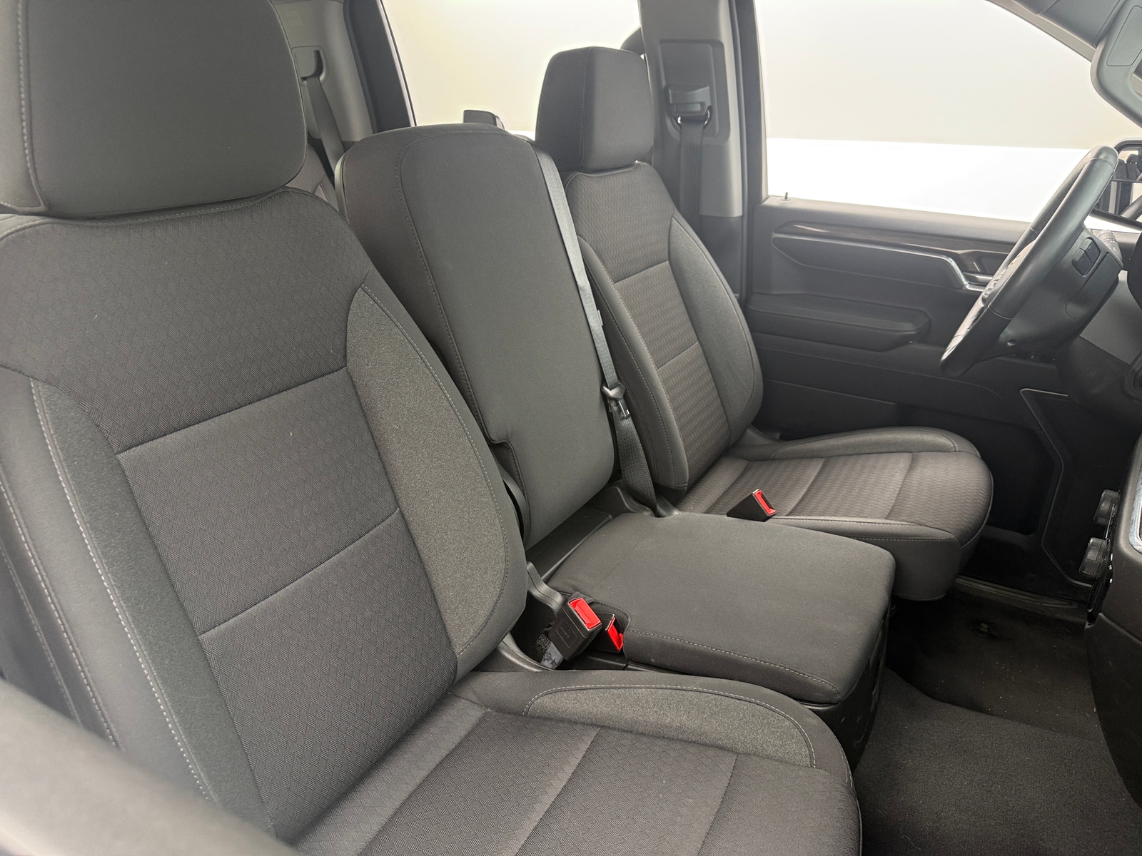 Thumbnail: 2023 Chevrolet Silverado 1500 - 2