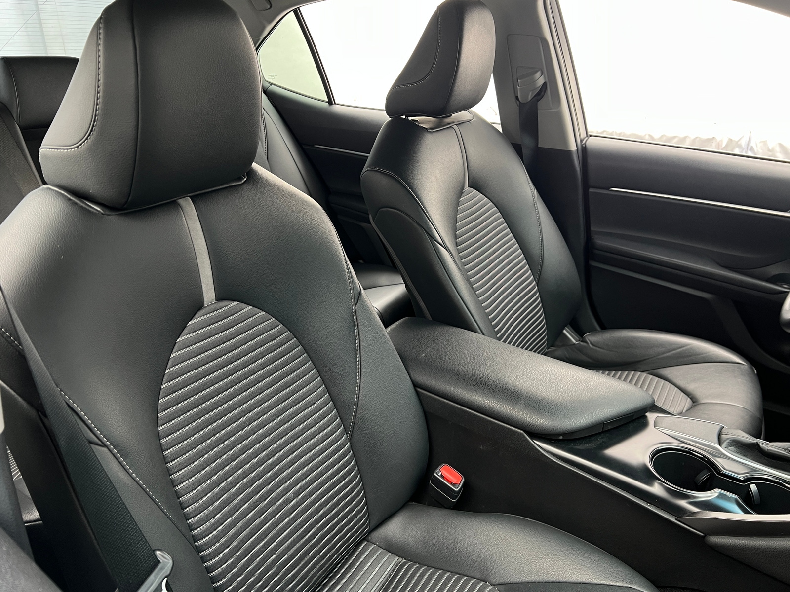 Thumbnail: 2018 Toyota Camry - 2