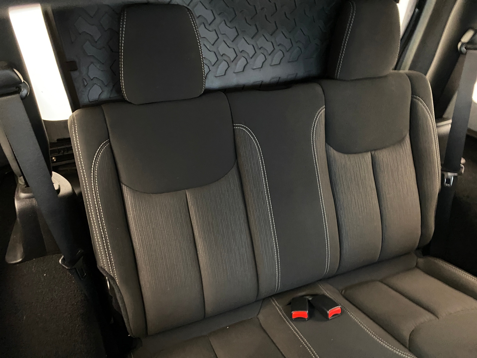 Thumbnail: 2016 Jeep Wrangler - 6