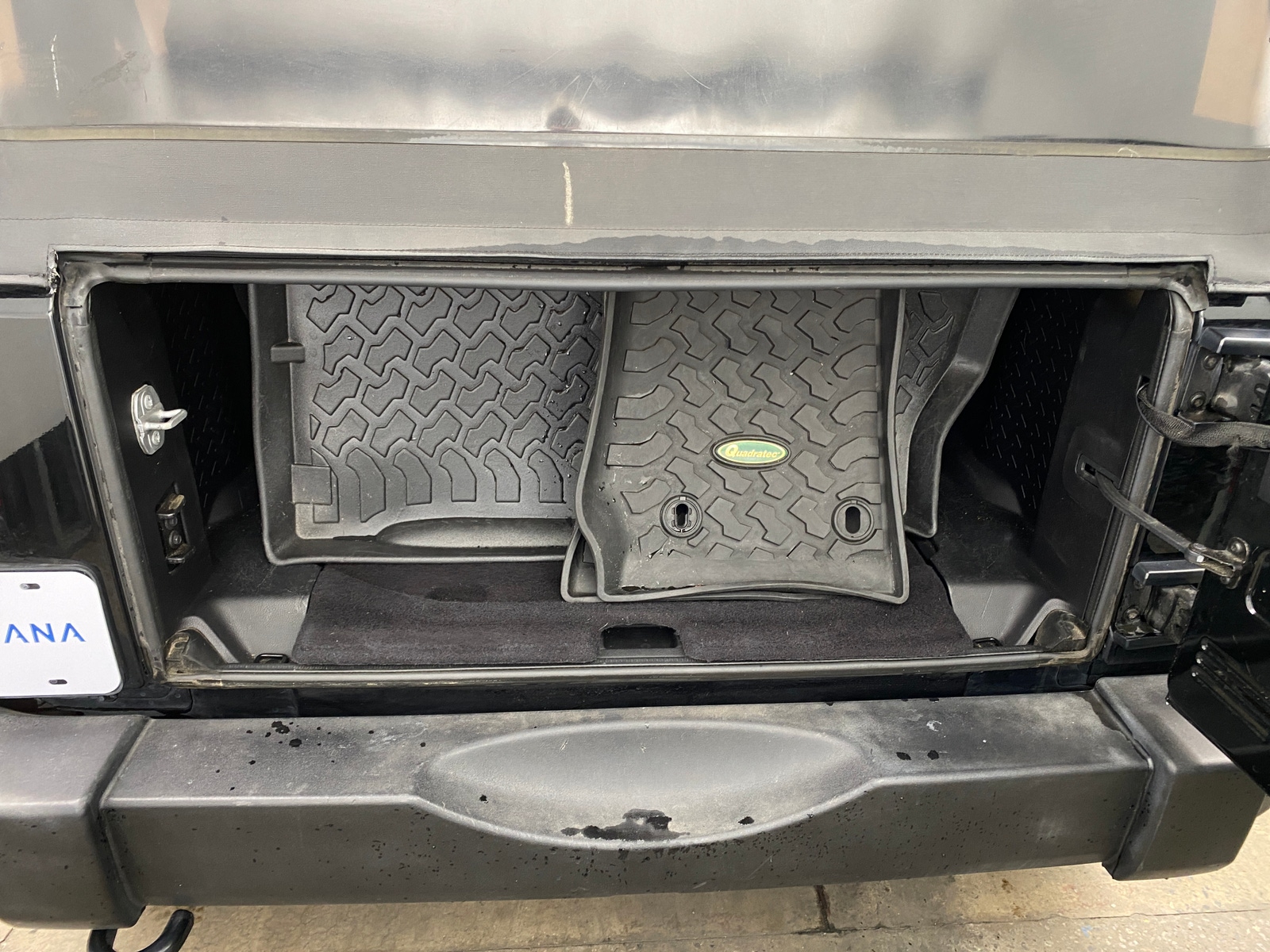 Thumbnail: 2016 Jeep Wrangler - 7