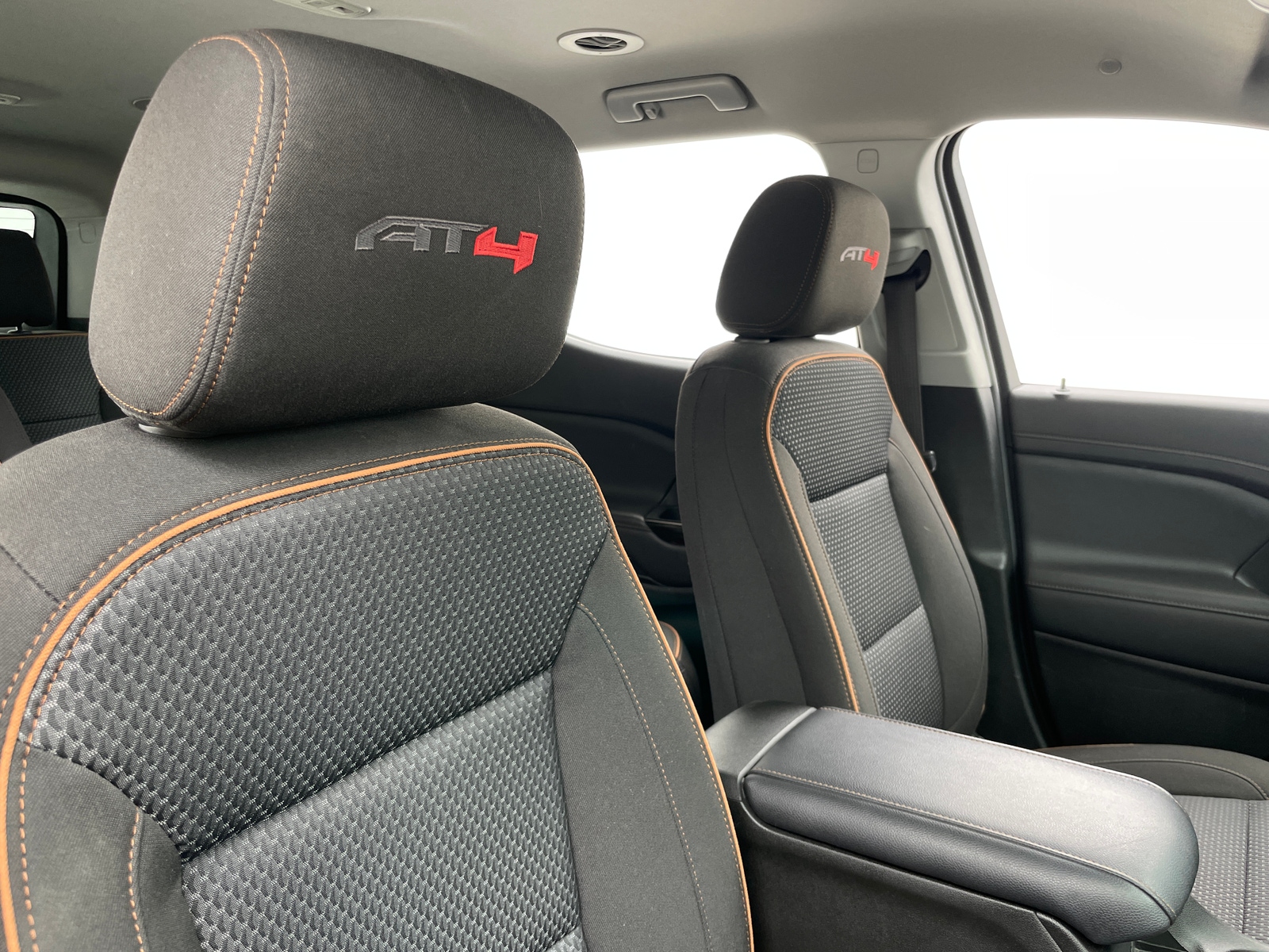 Thumbnail: 2023 GMC Acadia - 2