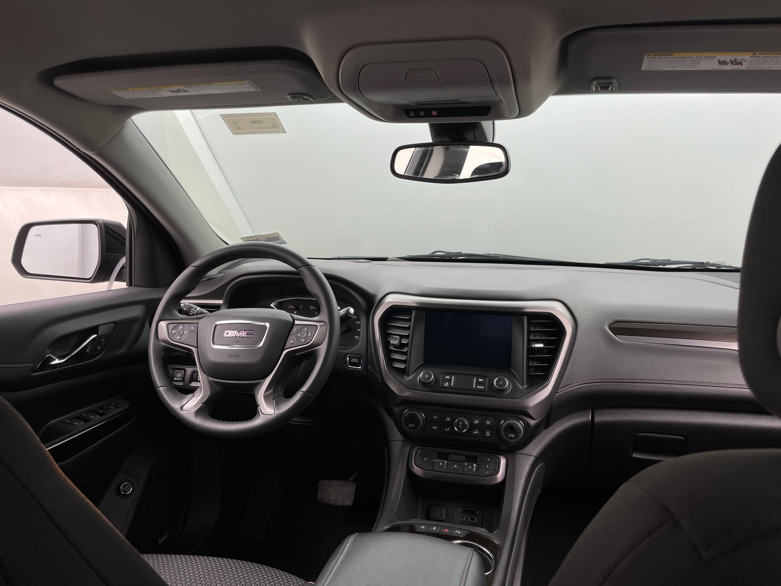 Thumbnail: 2023 GMC Acadia - 3