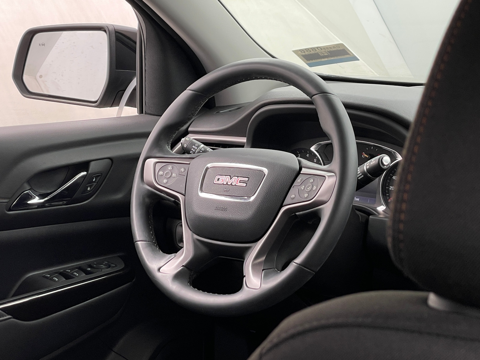 Thumbnail: 2023 GMC Acadia - 5