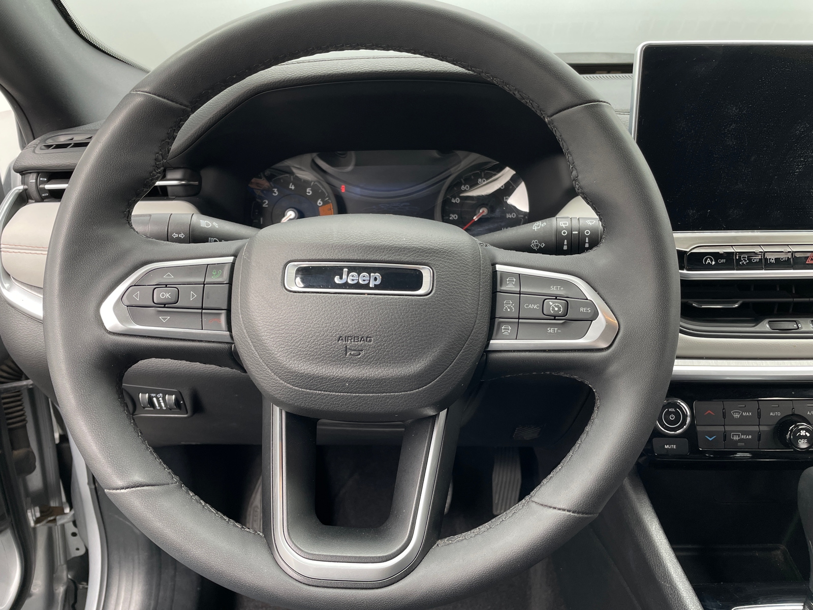 Thumbnail: 2025 Jeep Compass - 4