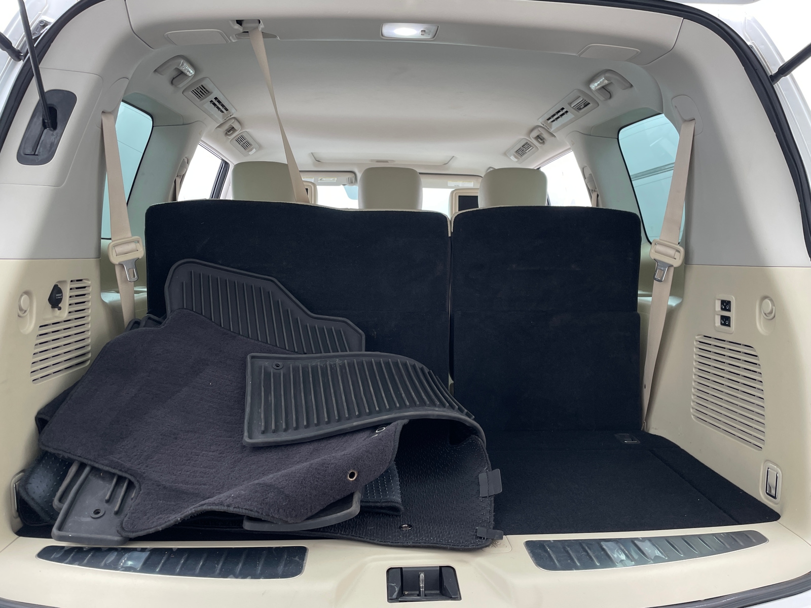 Thumbnail: 2018 INFINITI QX80 - 6