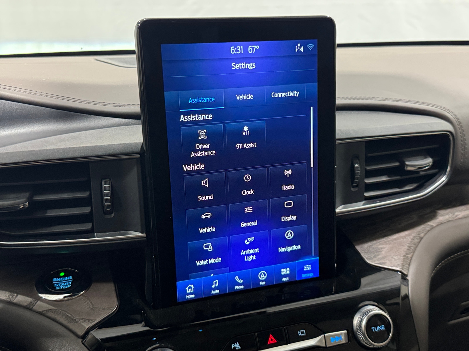 Thumbnail: 2021 Ford Explorer - 3