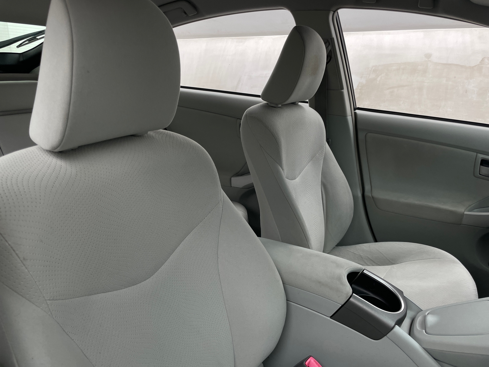 Thumbnail: 2013 Toyota Prius - 2