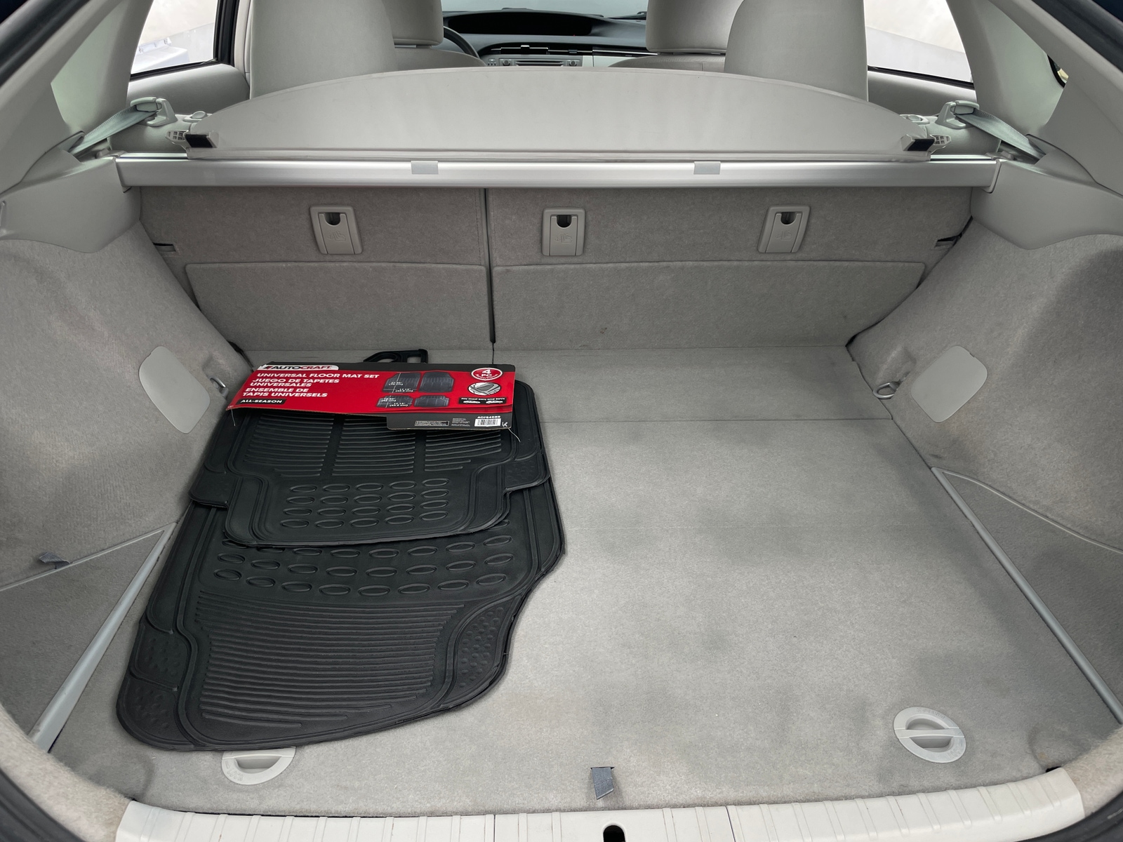 Thumbnail: 2013 Toyota Prius - 7