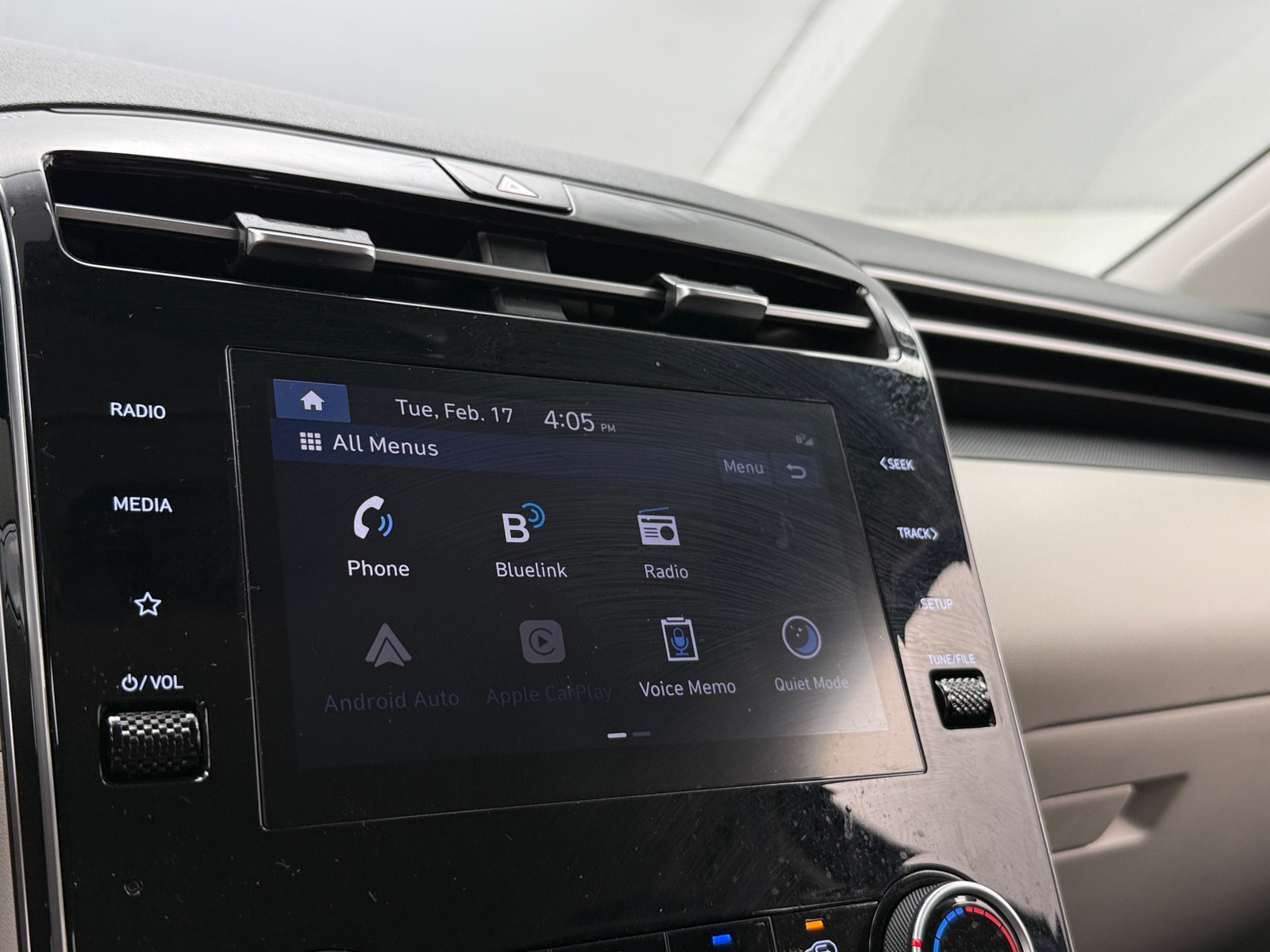 Thumbnail: 2023 Hyundai Tucson - 4