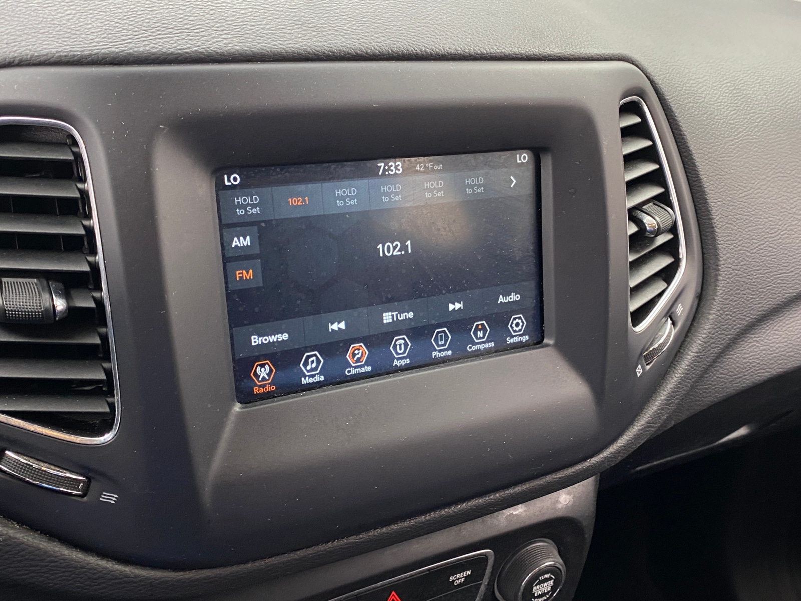 Thumbnail: 2021 Jeep Compass - 4