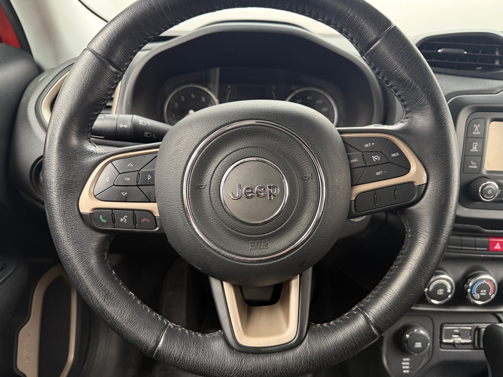 Thumbnail: 2015 Jeep Renegade - 5