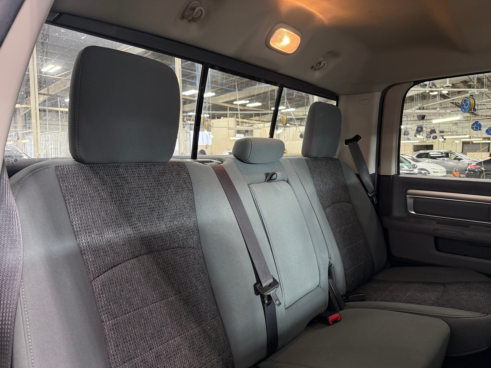 Thumbnail: 2019 RAM 1500 Classic - 6