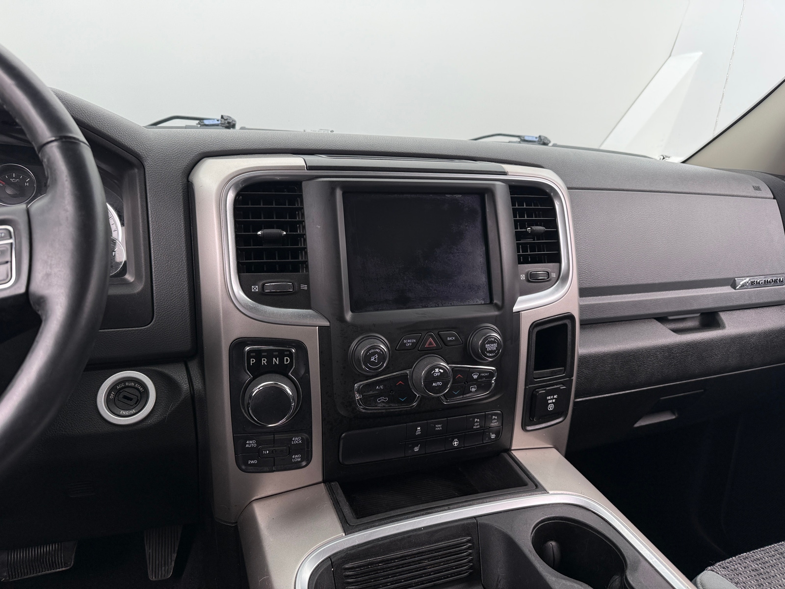 Thumbnail: 2019 RAM 1500 Classic - 4