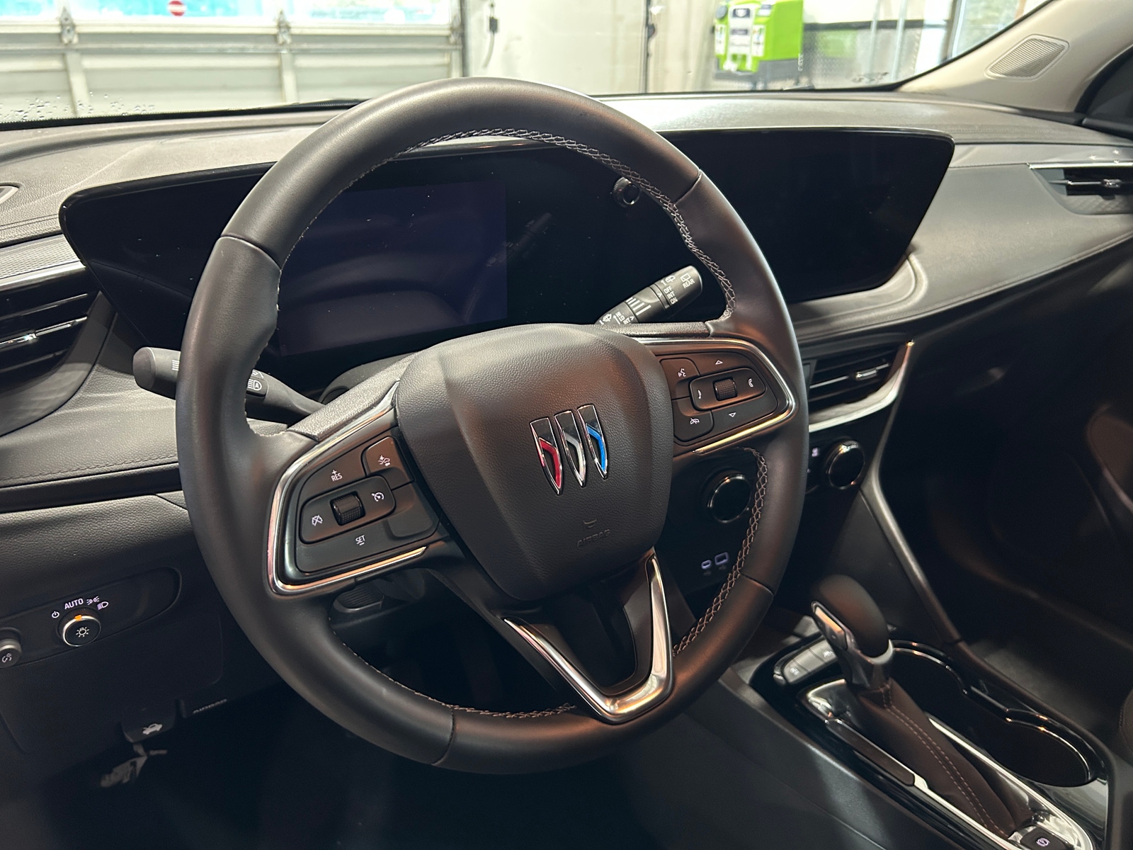 Thumbnail: 2025 Buick Encore GX - 5