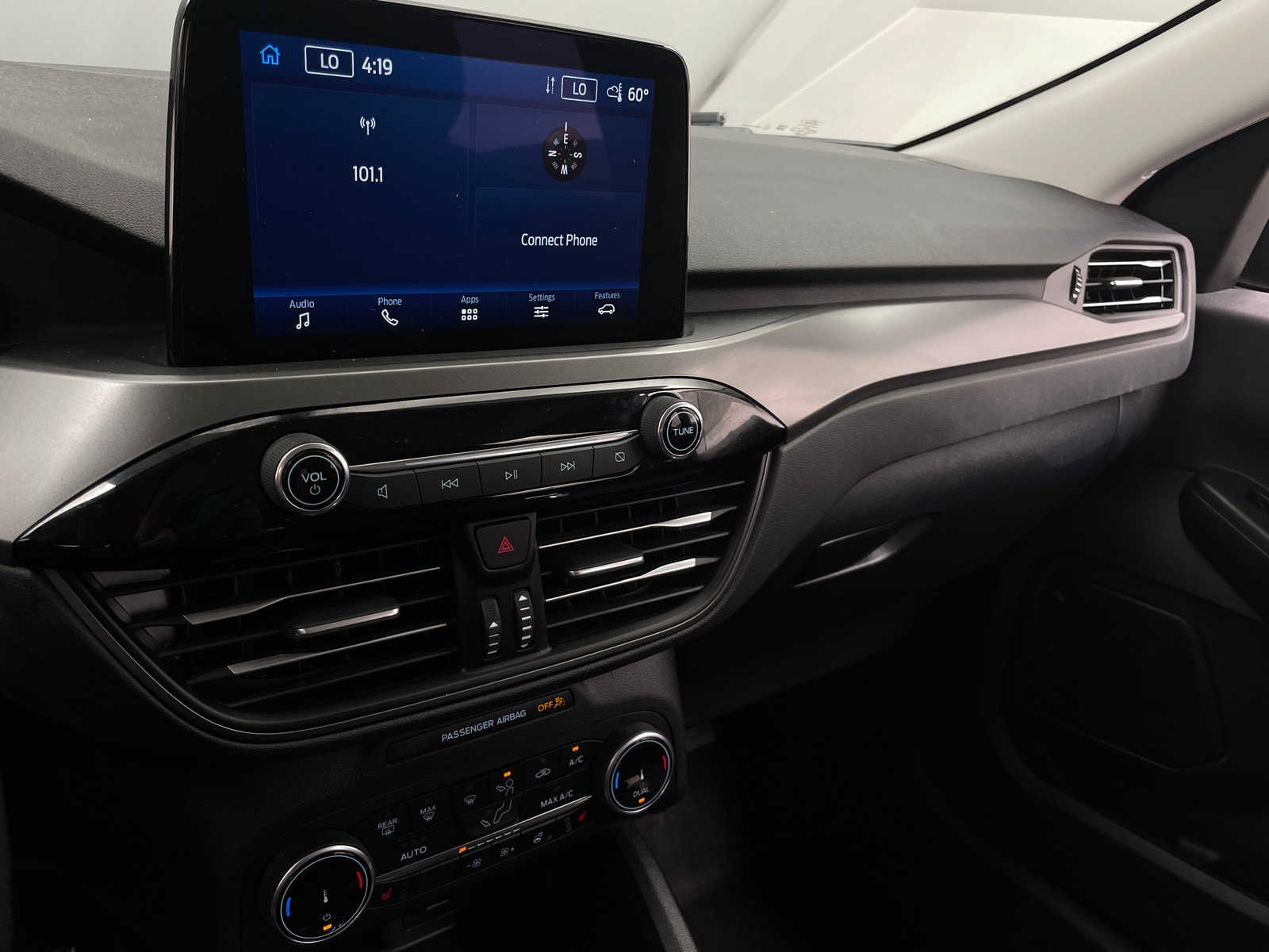 Thumbnail: 2023 Ford Escape - 4